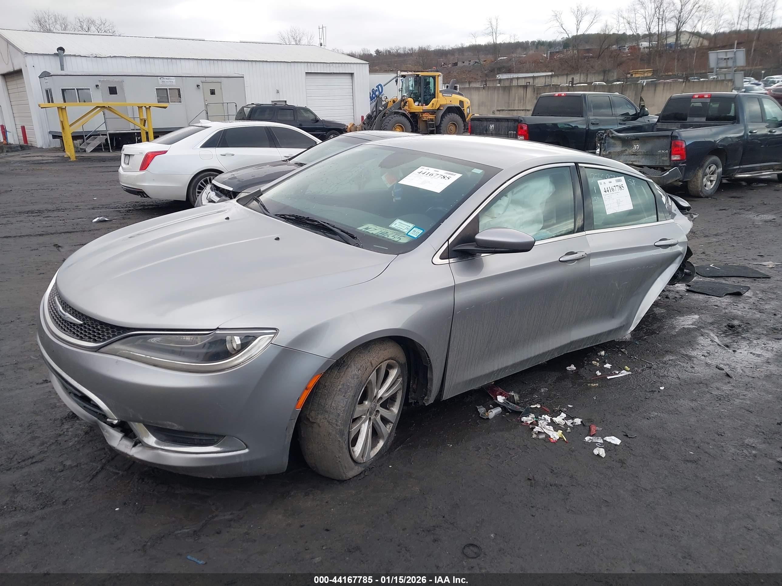 CHRYSLER 200 image 2