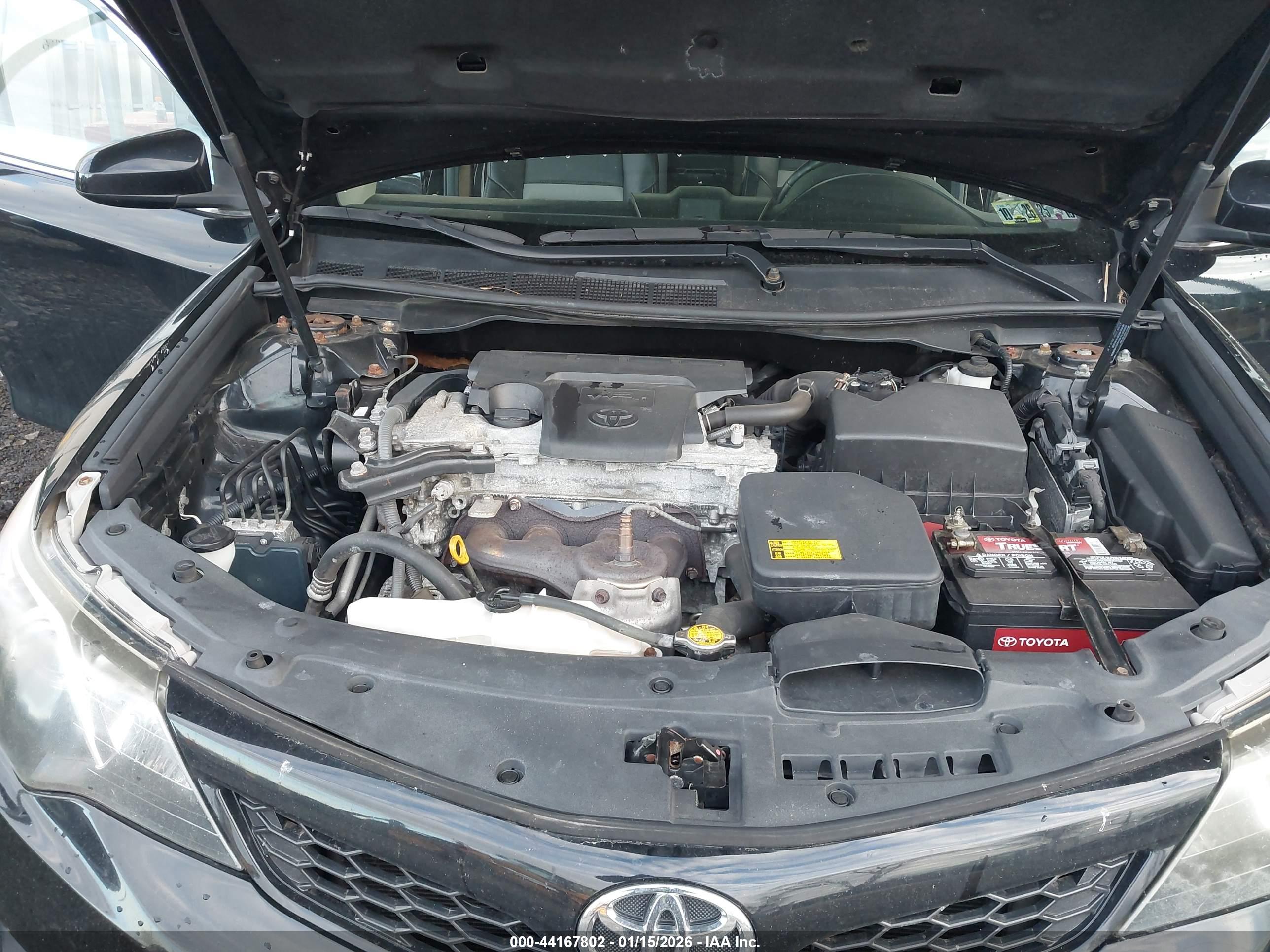 TOYOTA CAMRY image 10