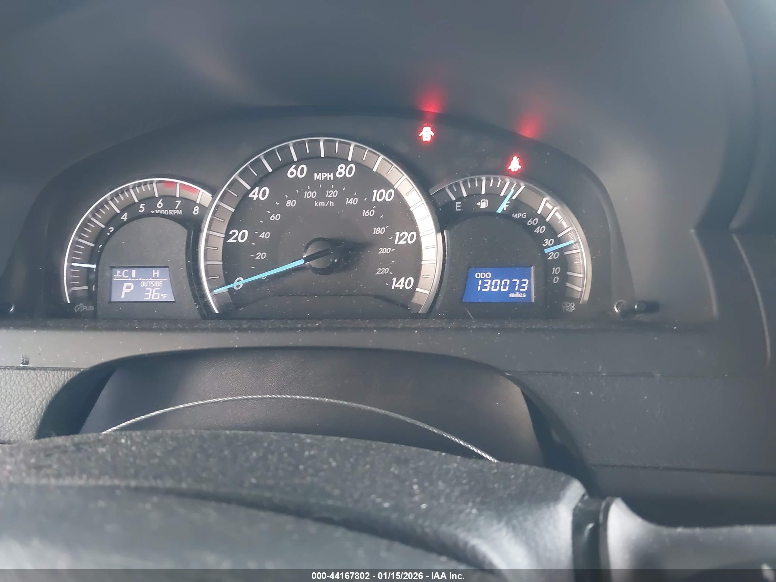 TOYOTA CAMRY image 7