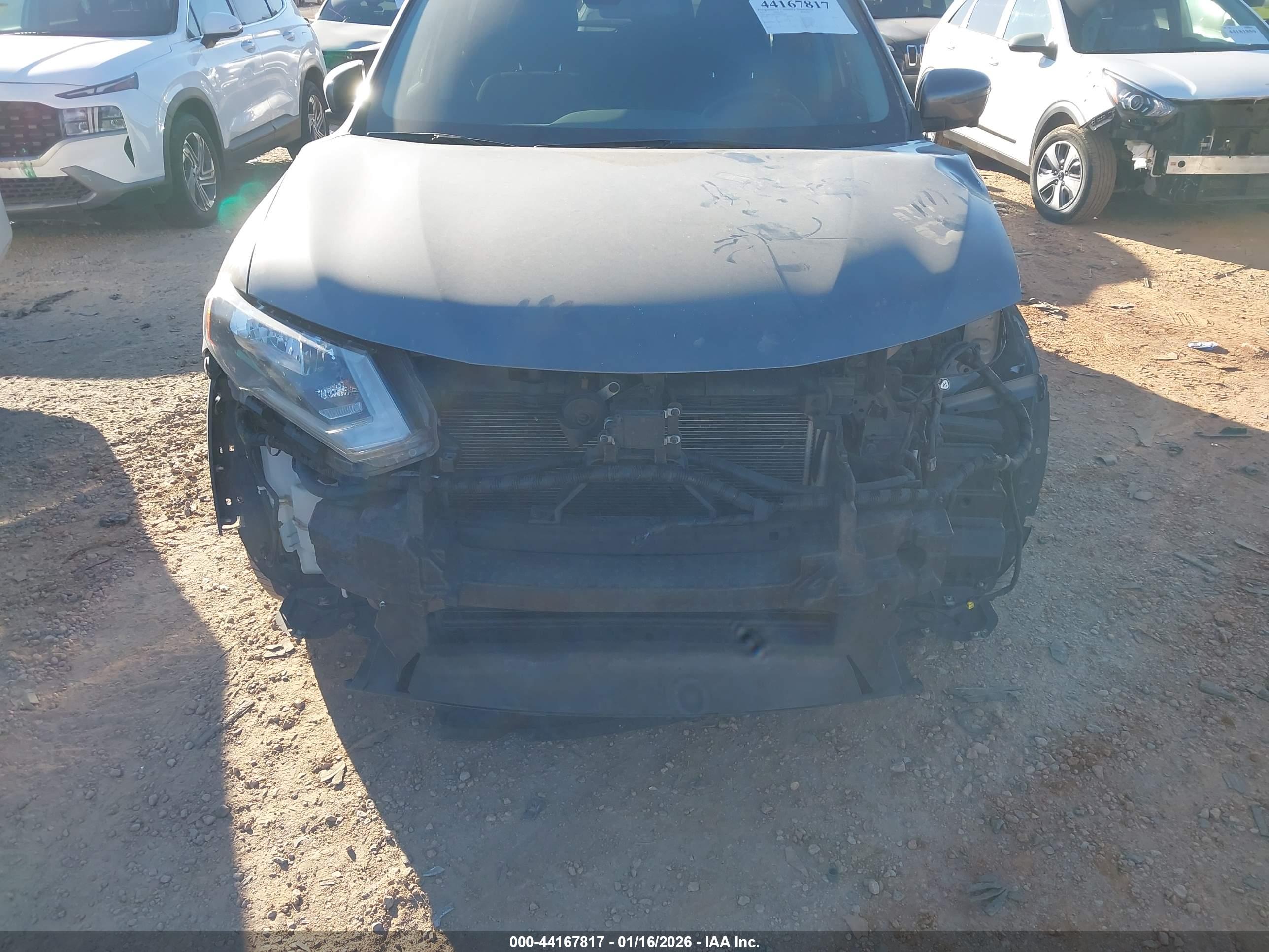 NISSAN ROGUE image 6