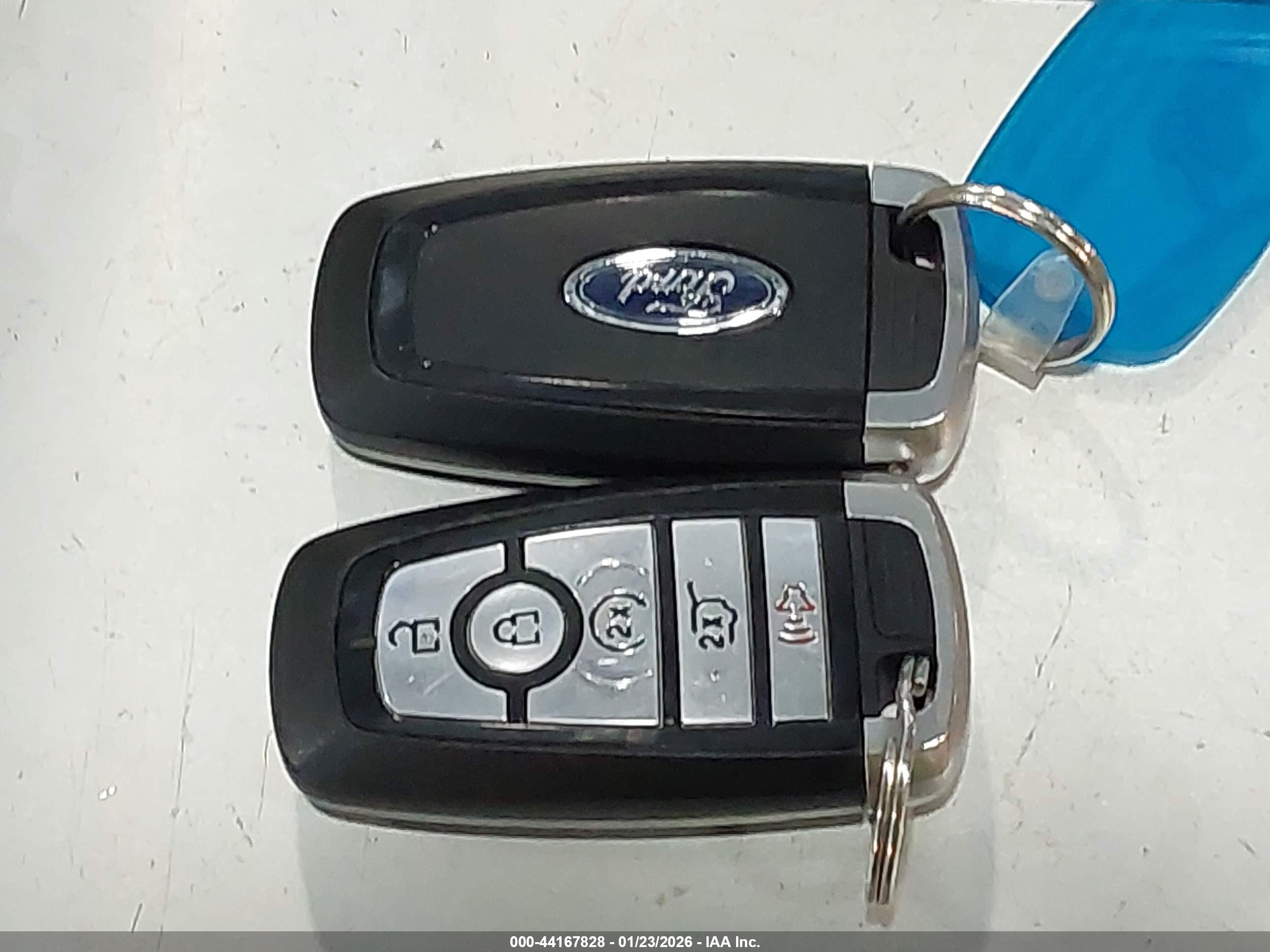 FORD EXPLORER image 11