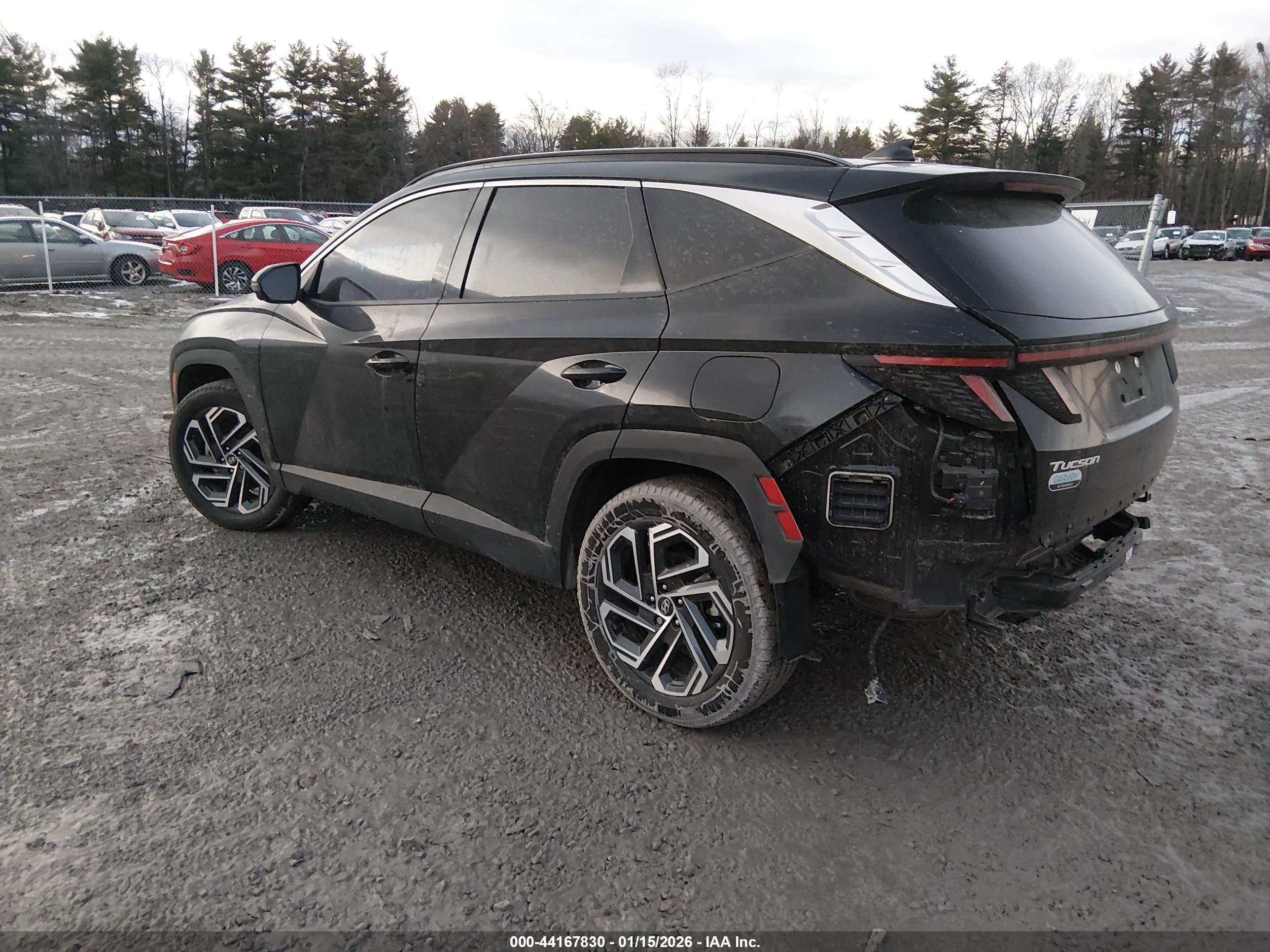 HYUNDAI TUCSON image 3
