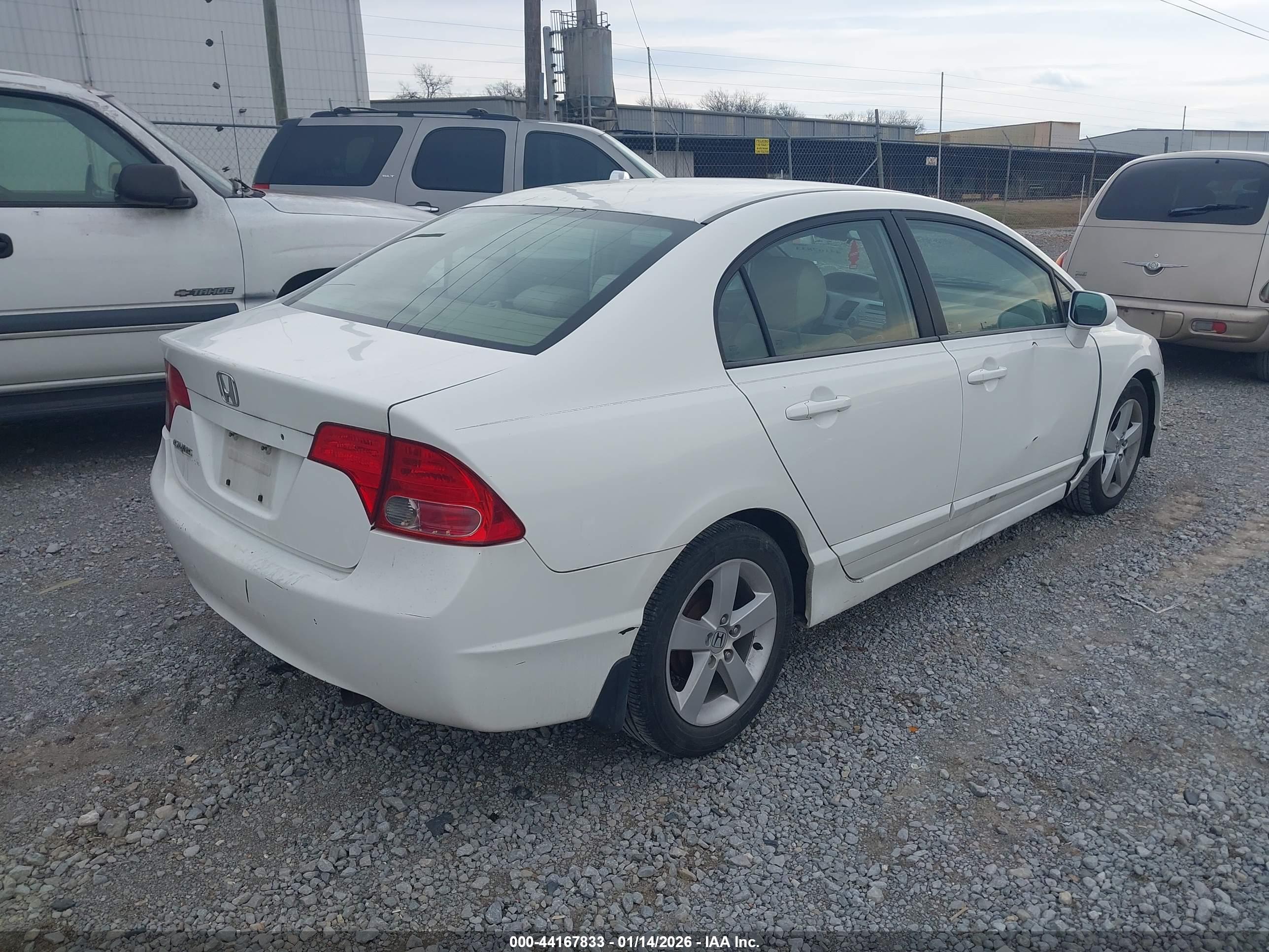 HONDA CIVIC image 4