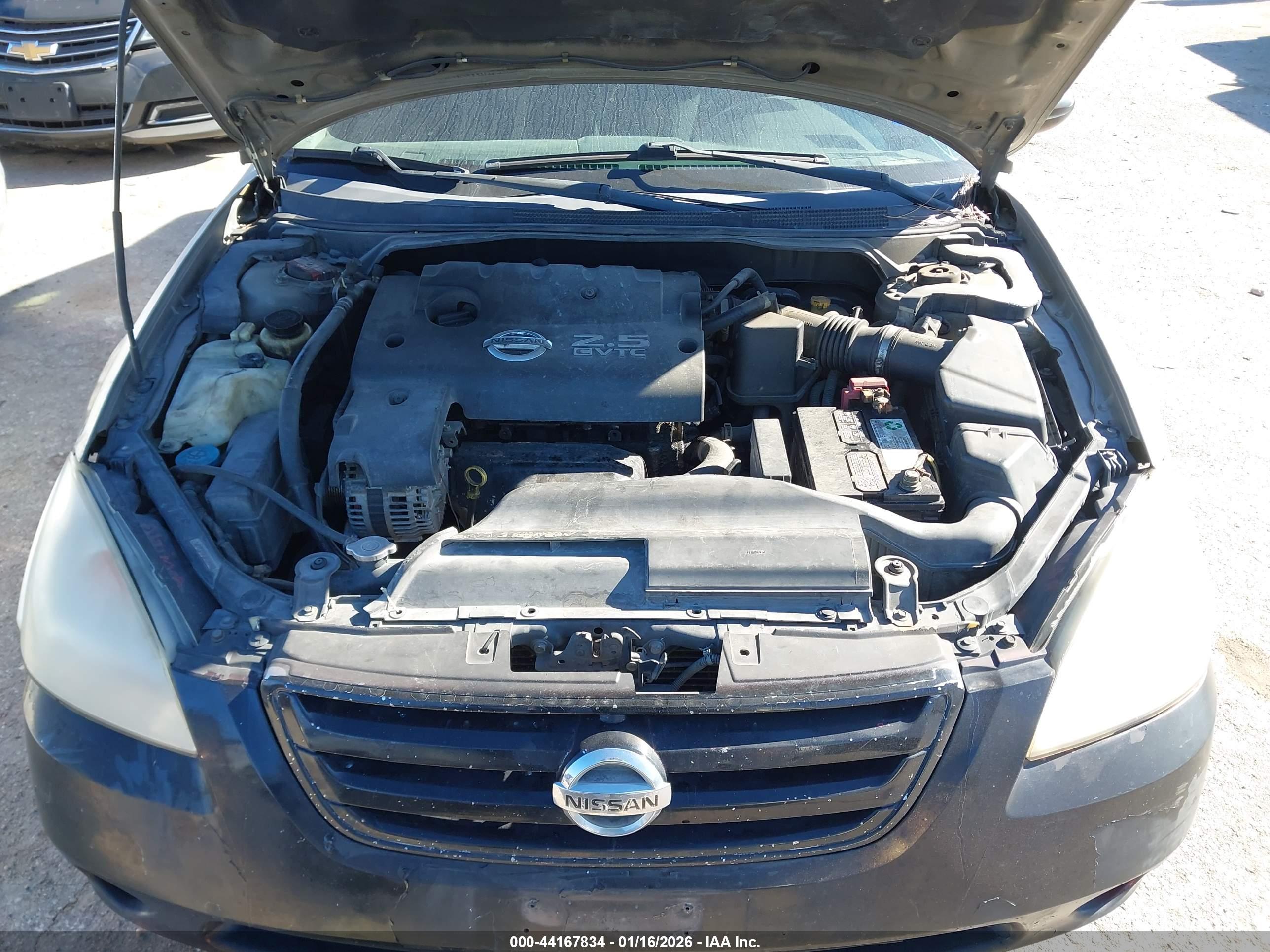 NISSAN ALTIMA image 10