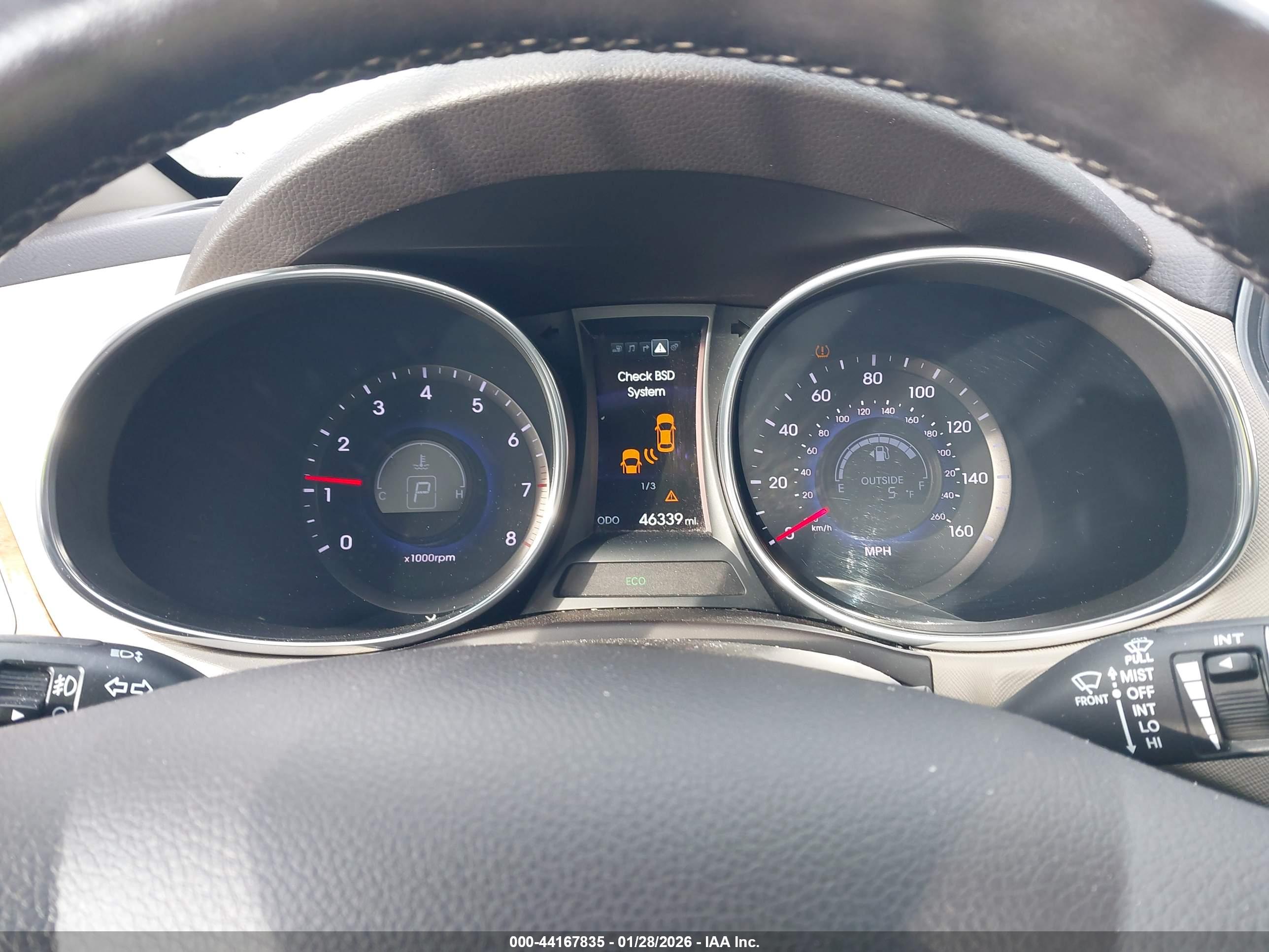 HYUNDAI SANTA image 7
