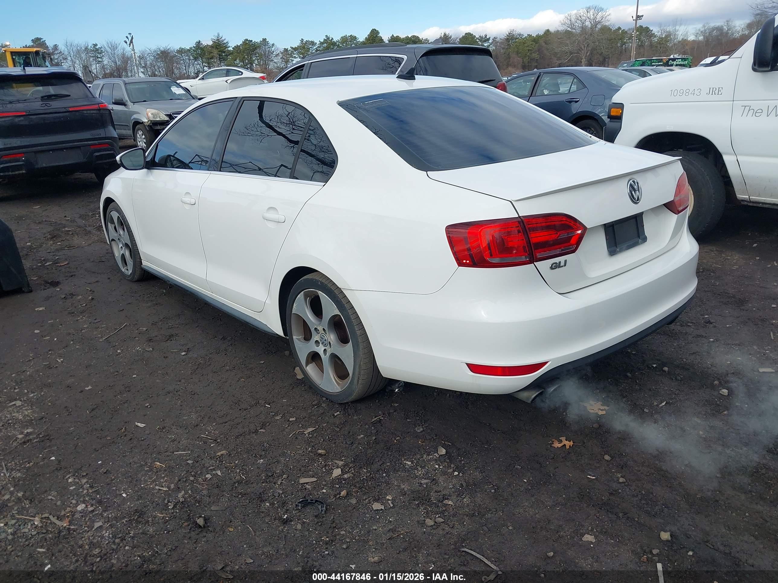 VOLKSWAGEN JETTA image 3