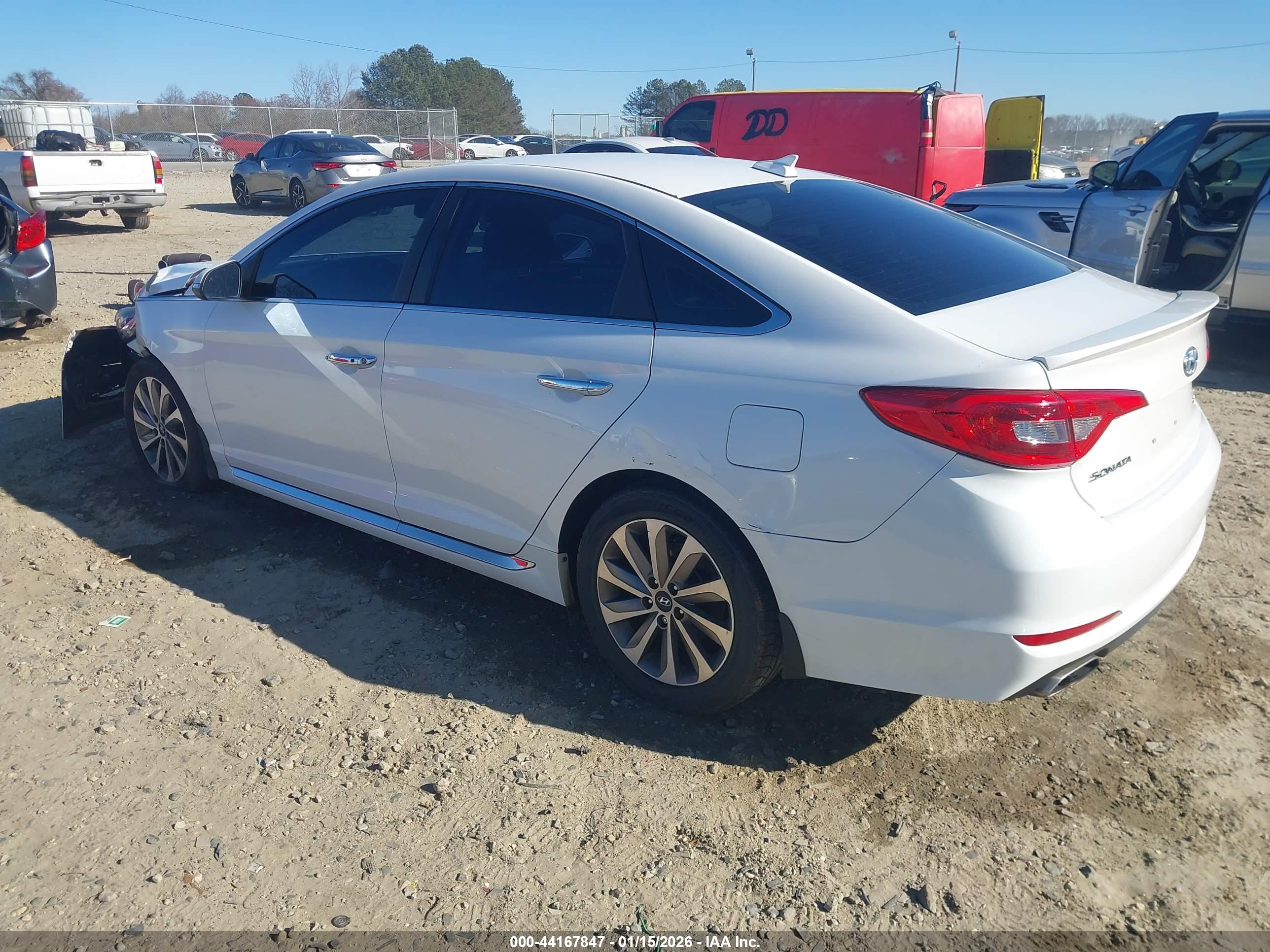 HYUNDAI SONATA image 3