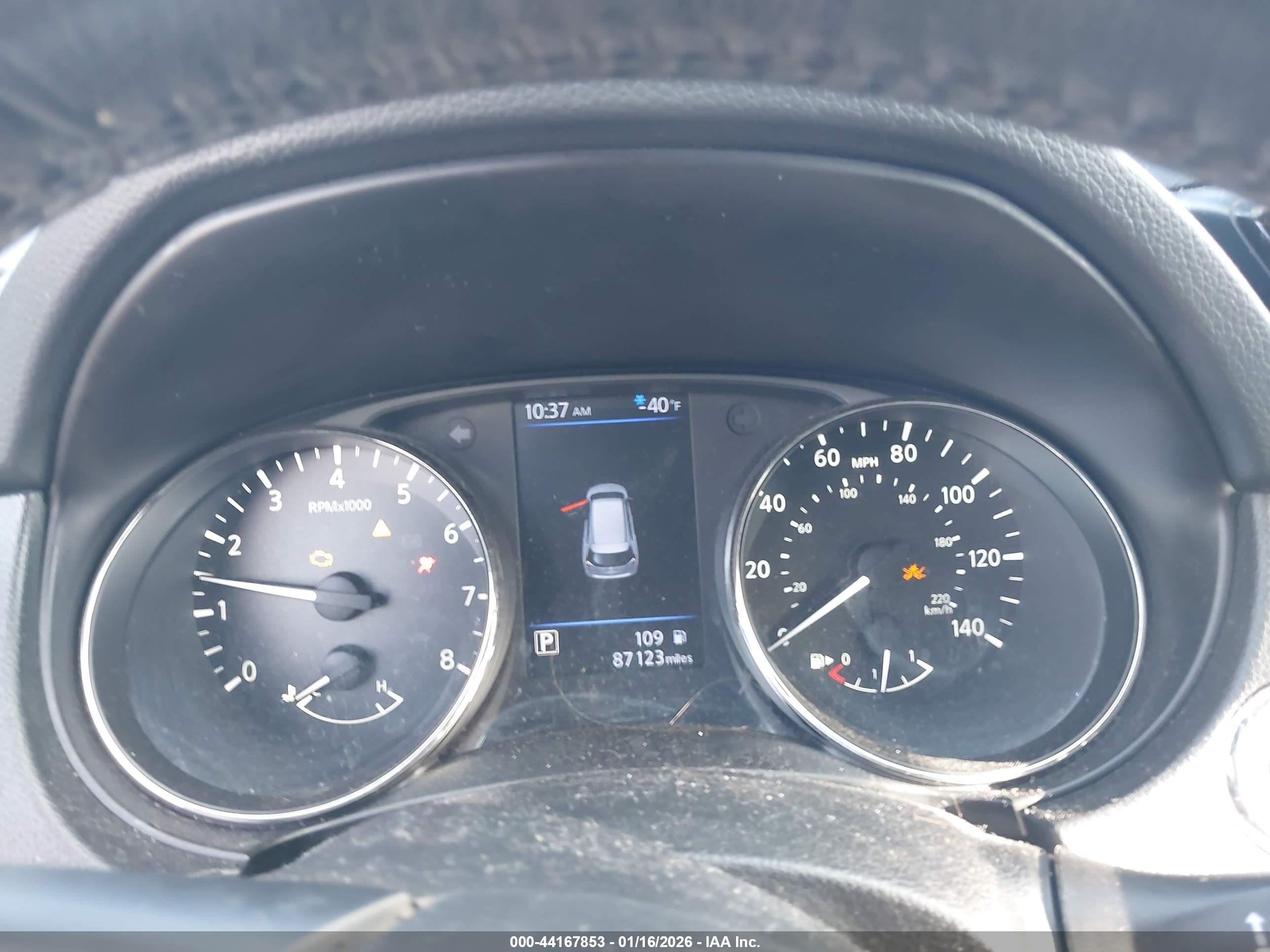 NISSAN ROGUE image 7