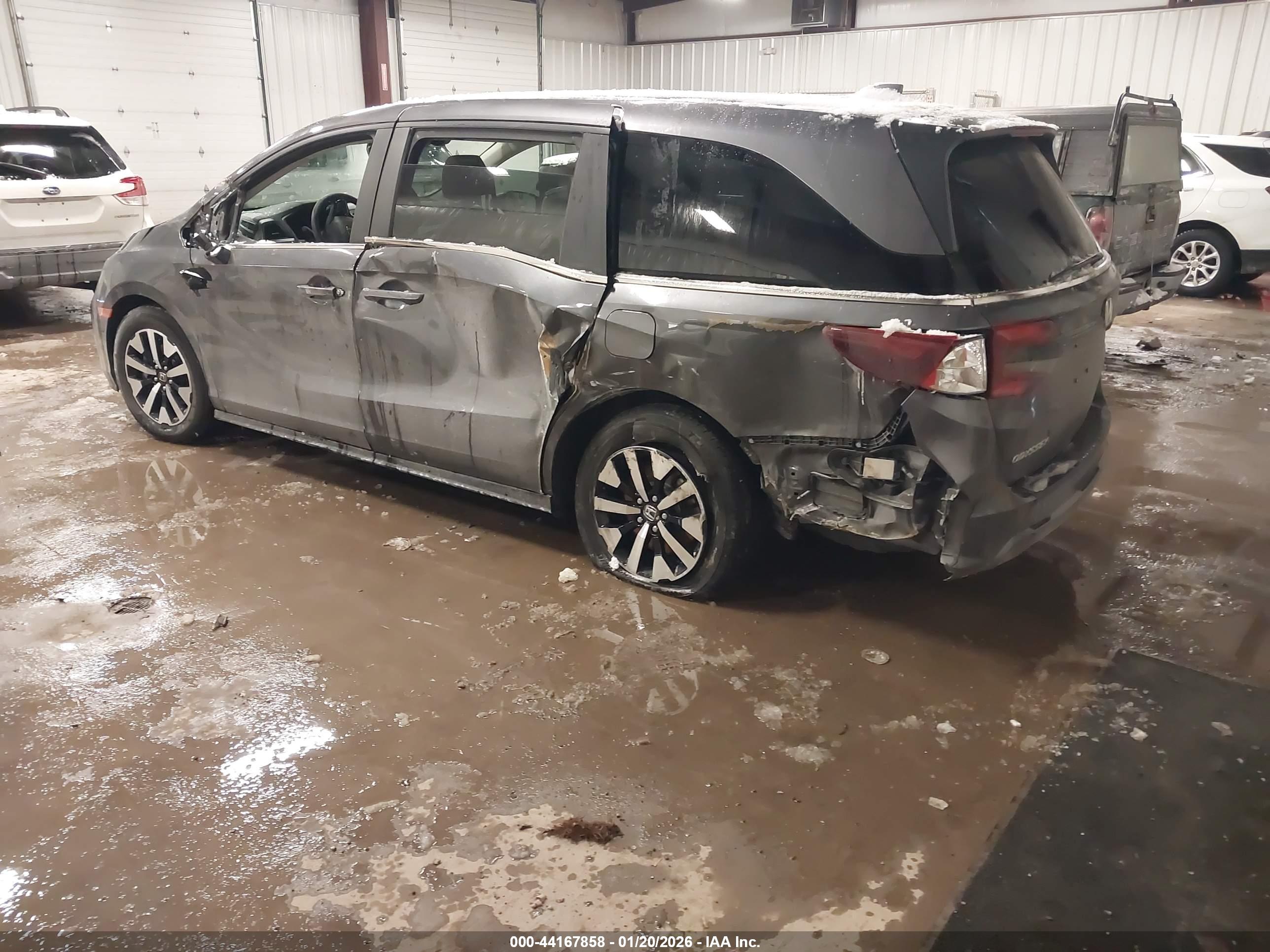 HONDA ODYSSEY image 3