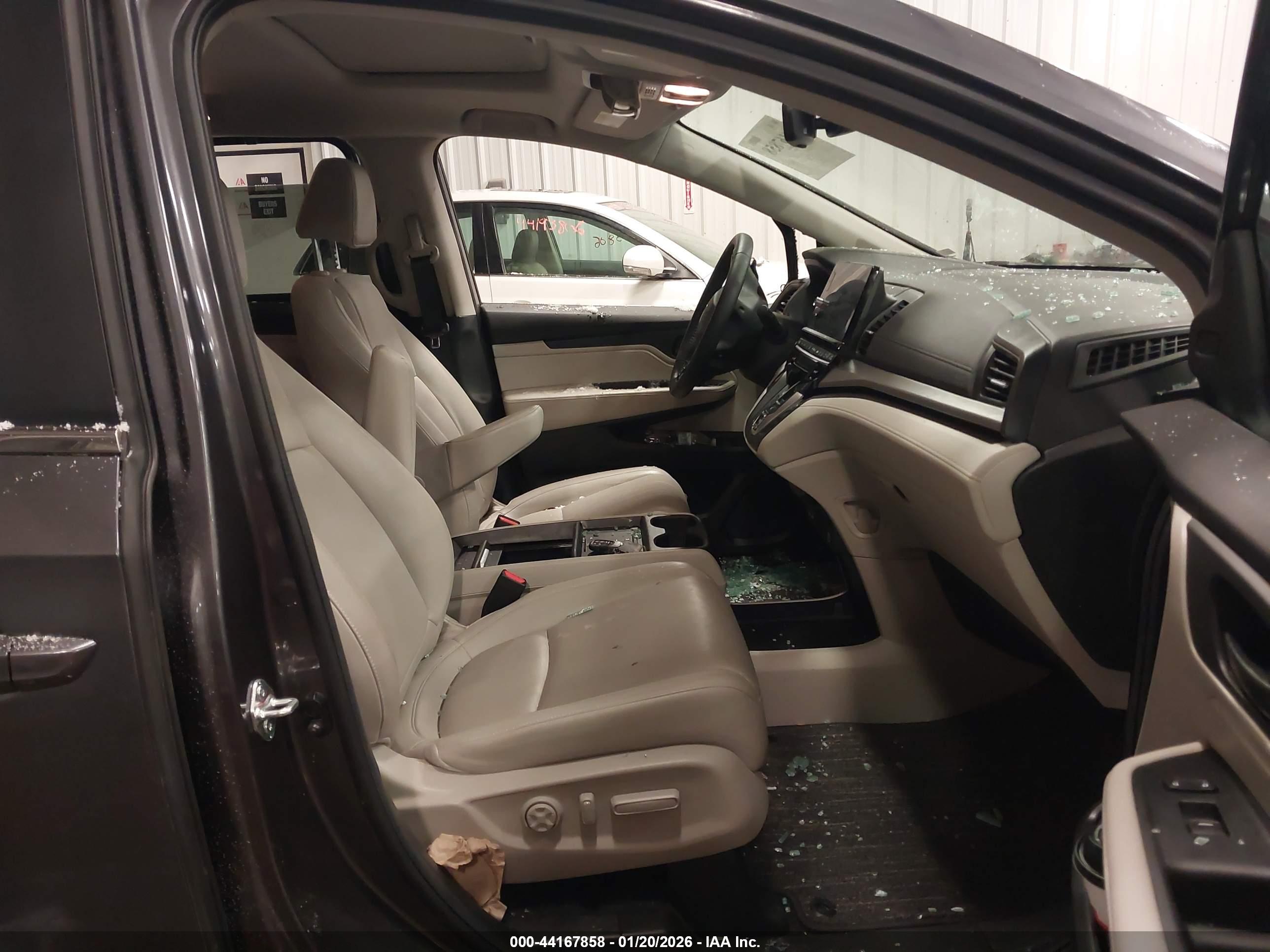 HONDA ODYSSEY image 5