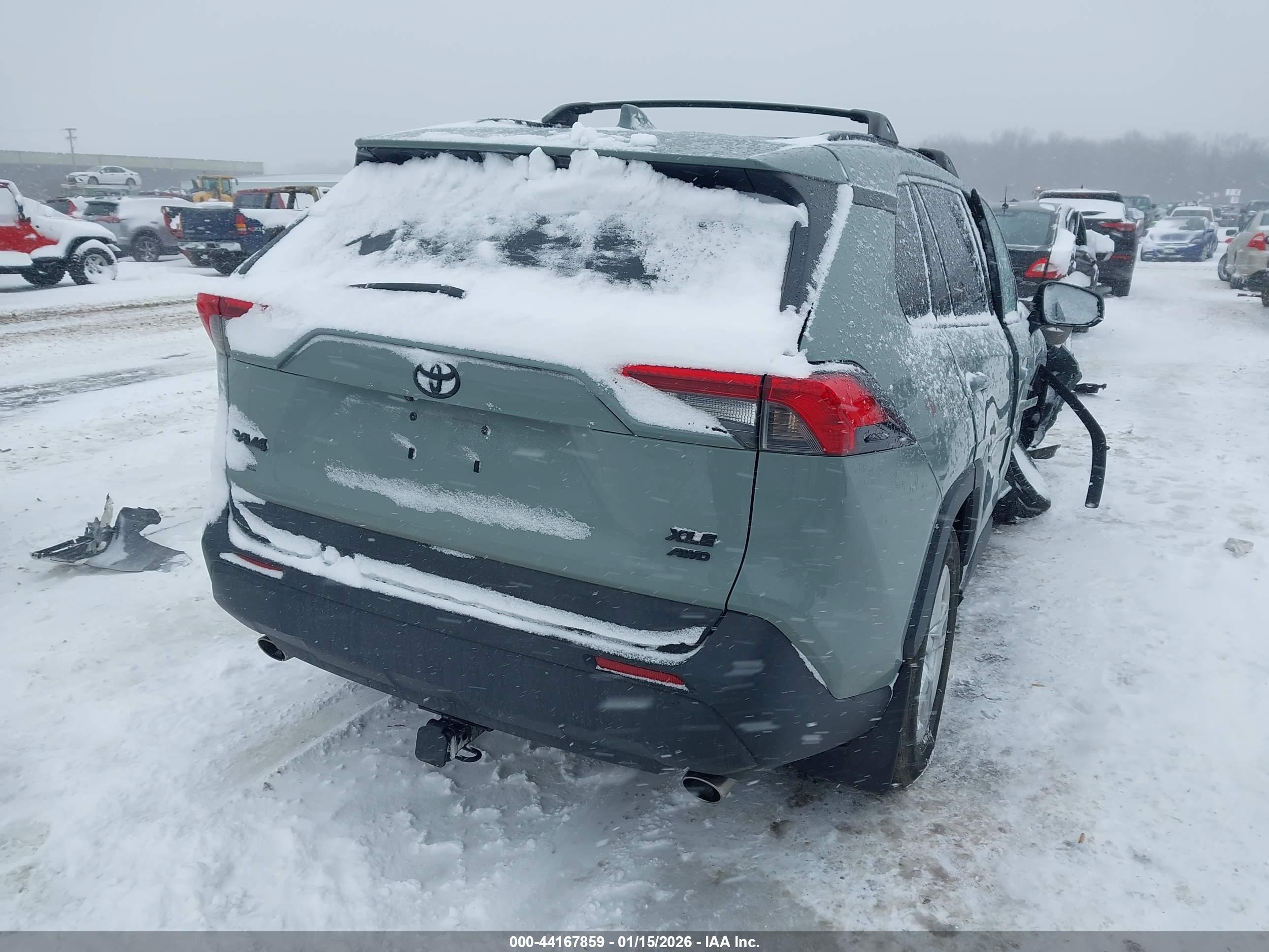 TOYOTA RAV4 image 4
