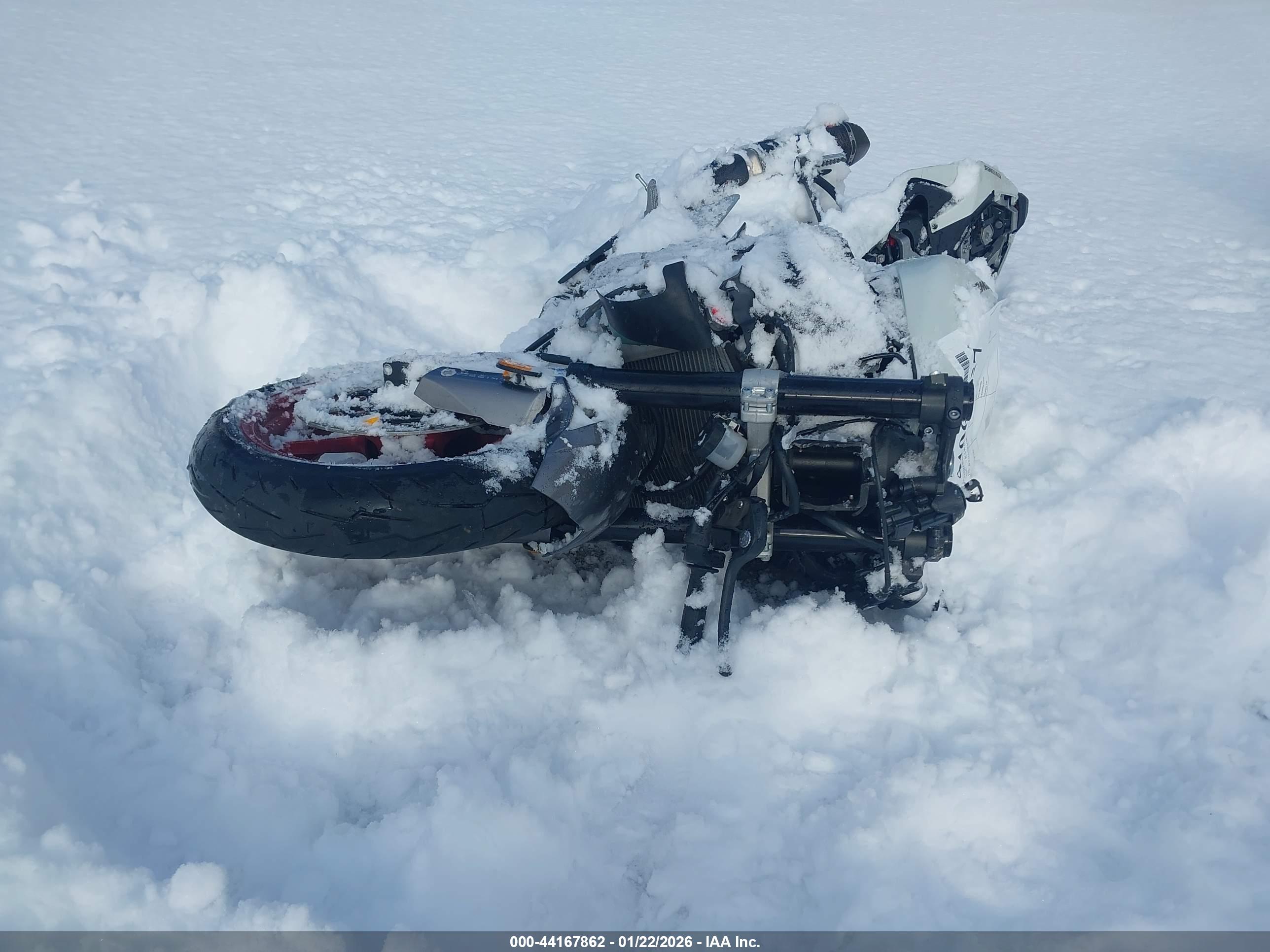YAMAHA MT07 image 5