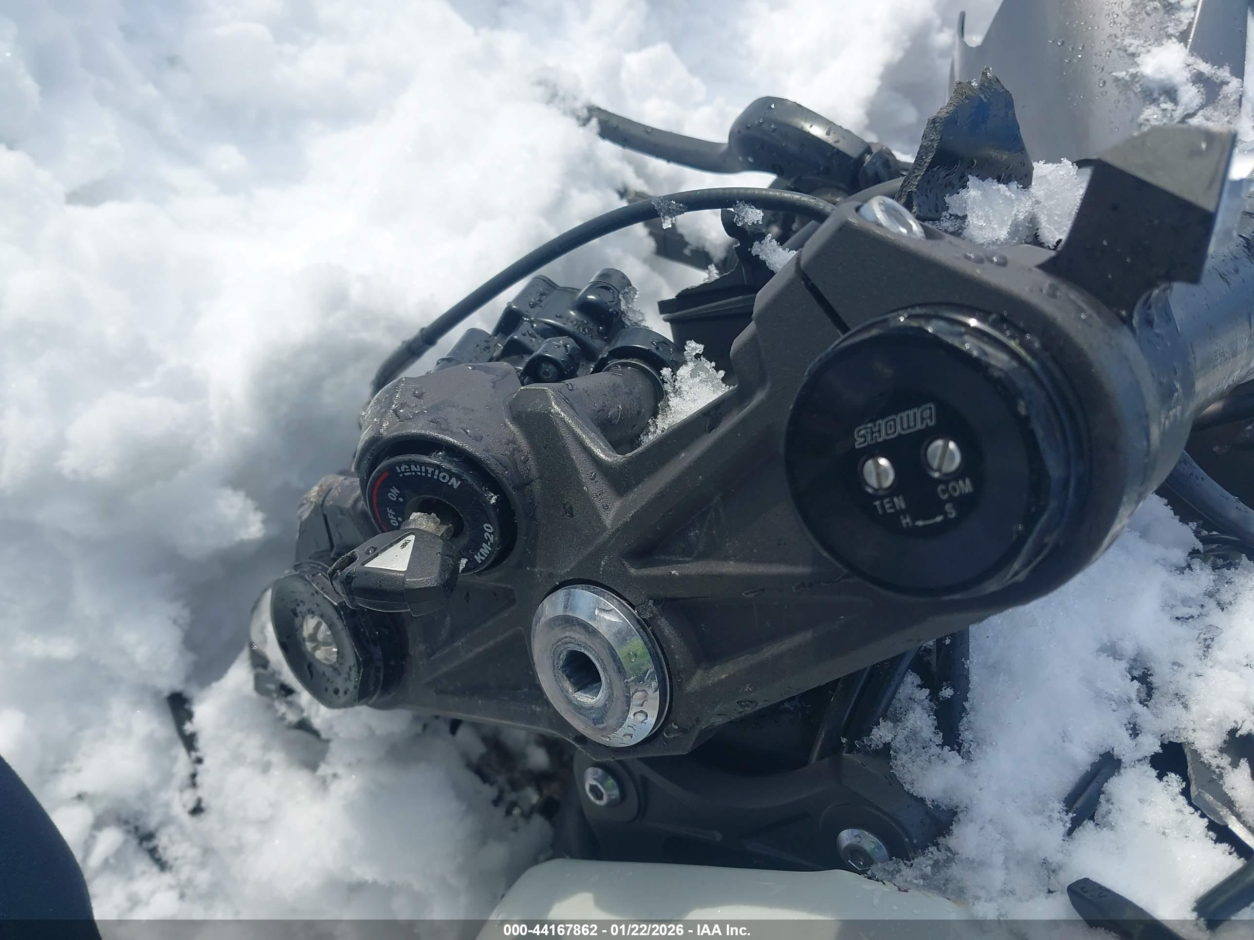 YAMAHA MT07 image 7