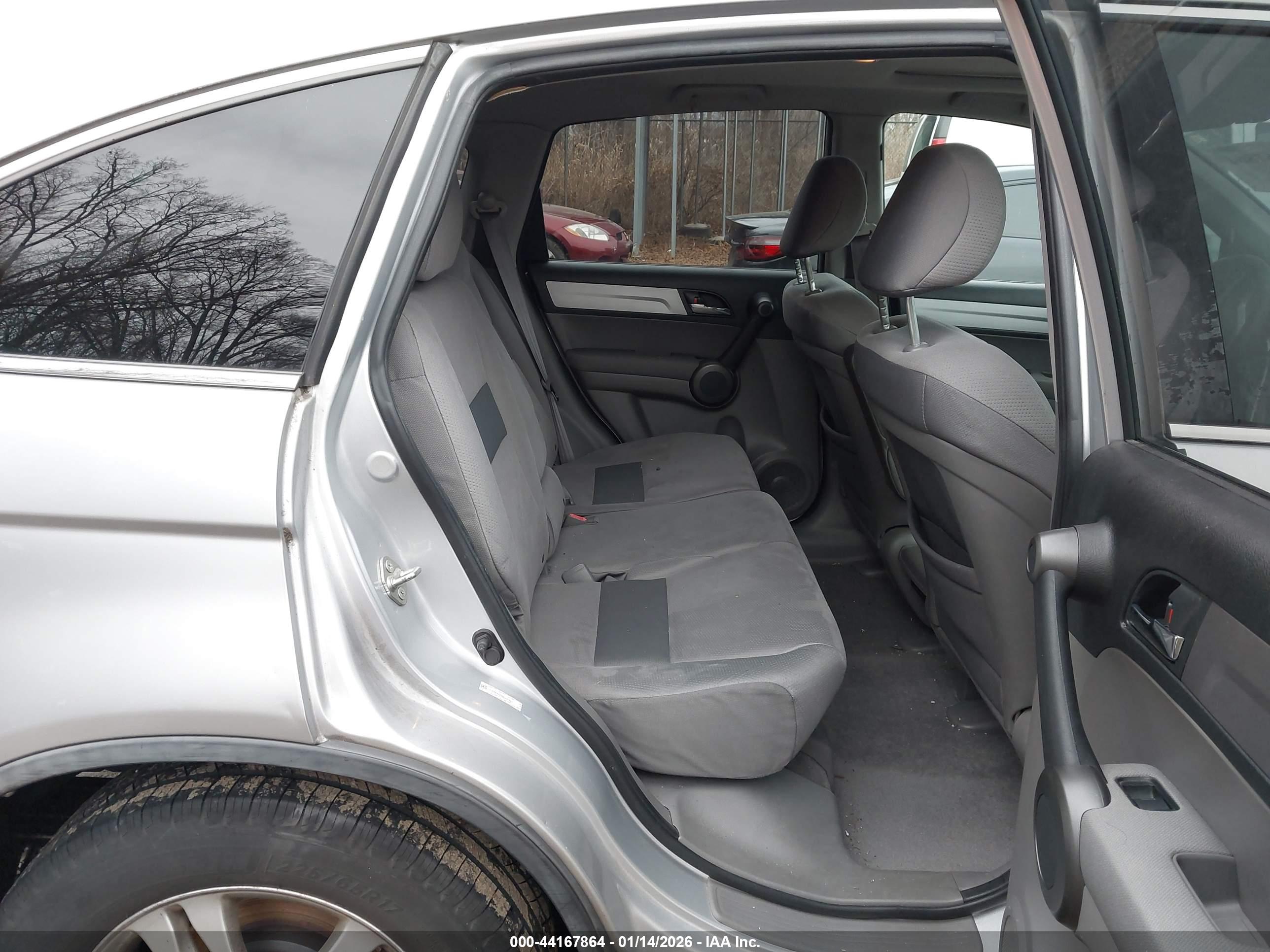 HONDA CR-V image 8