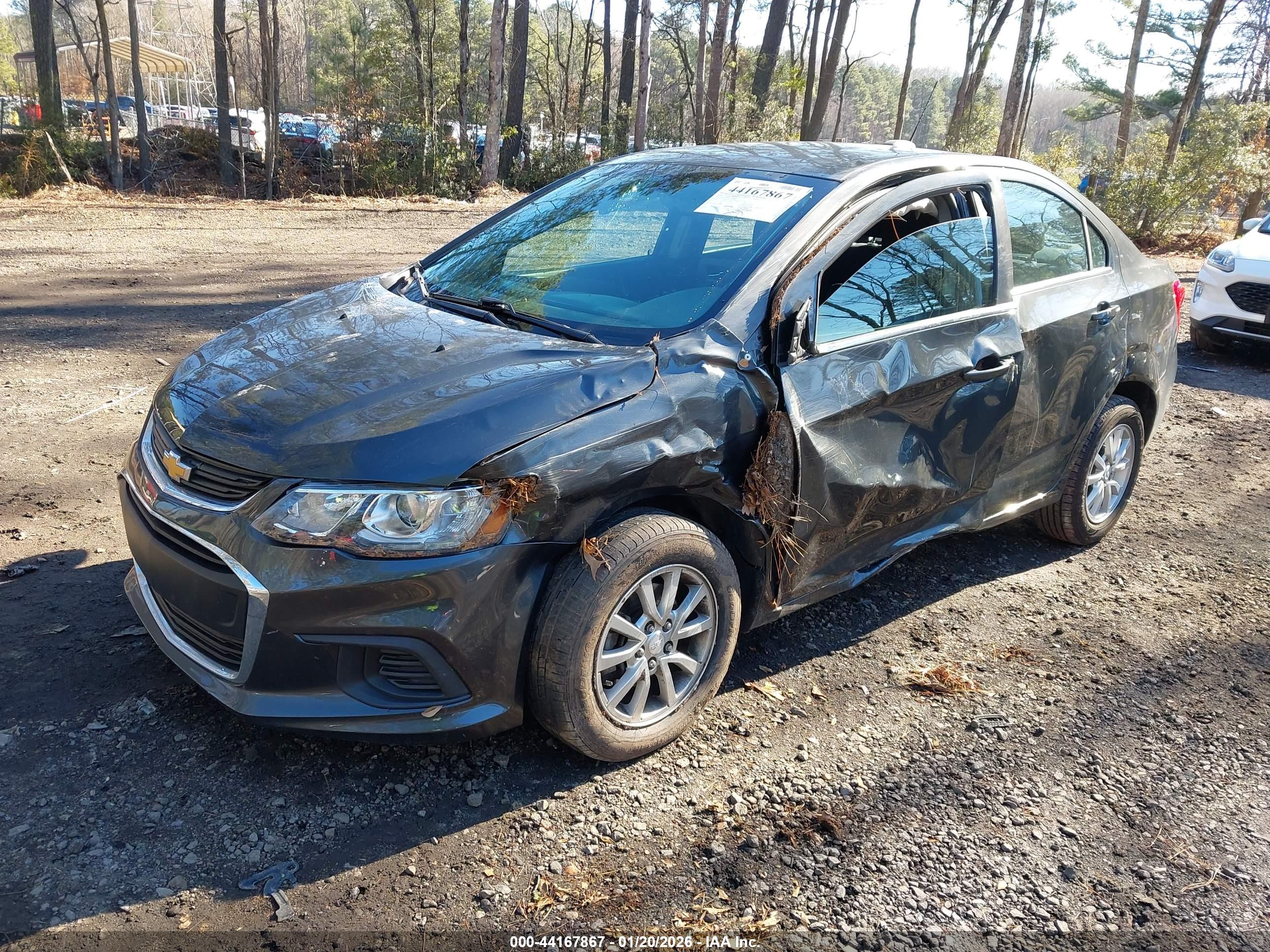 CHEVROLET SONIC image 2