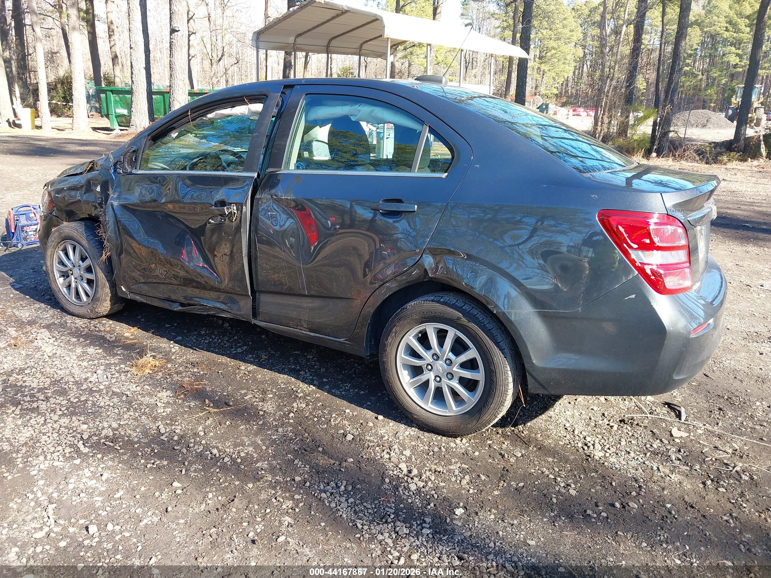 CHEVROLET SONIC image 3