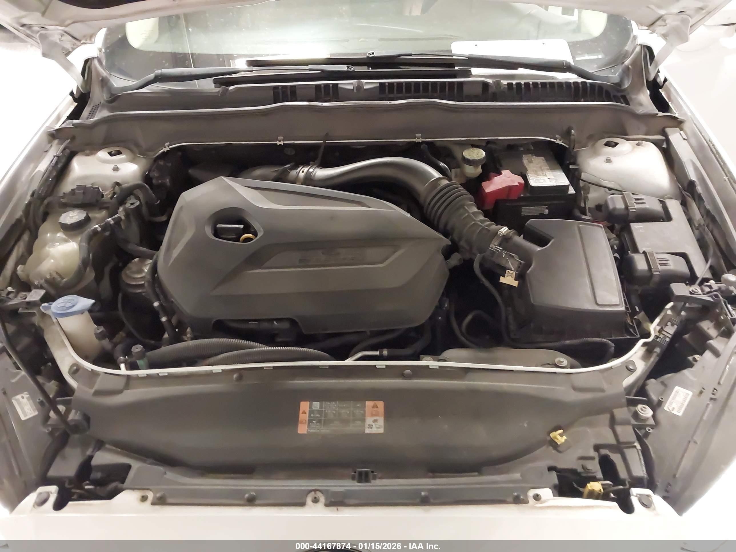FORD FUSION image 10