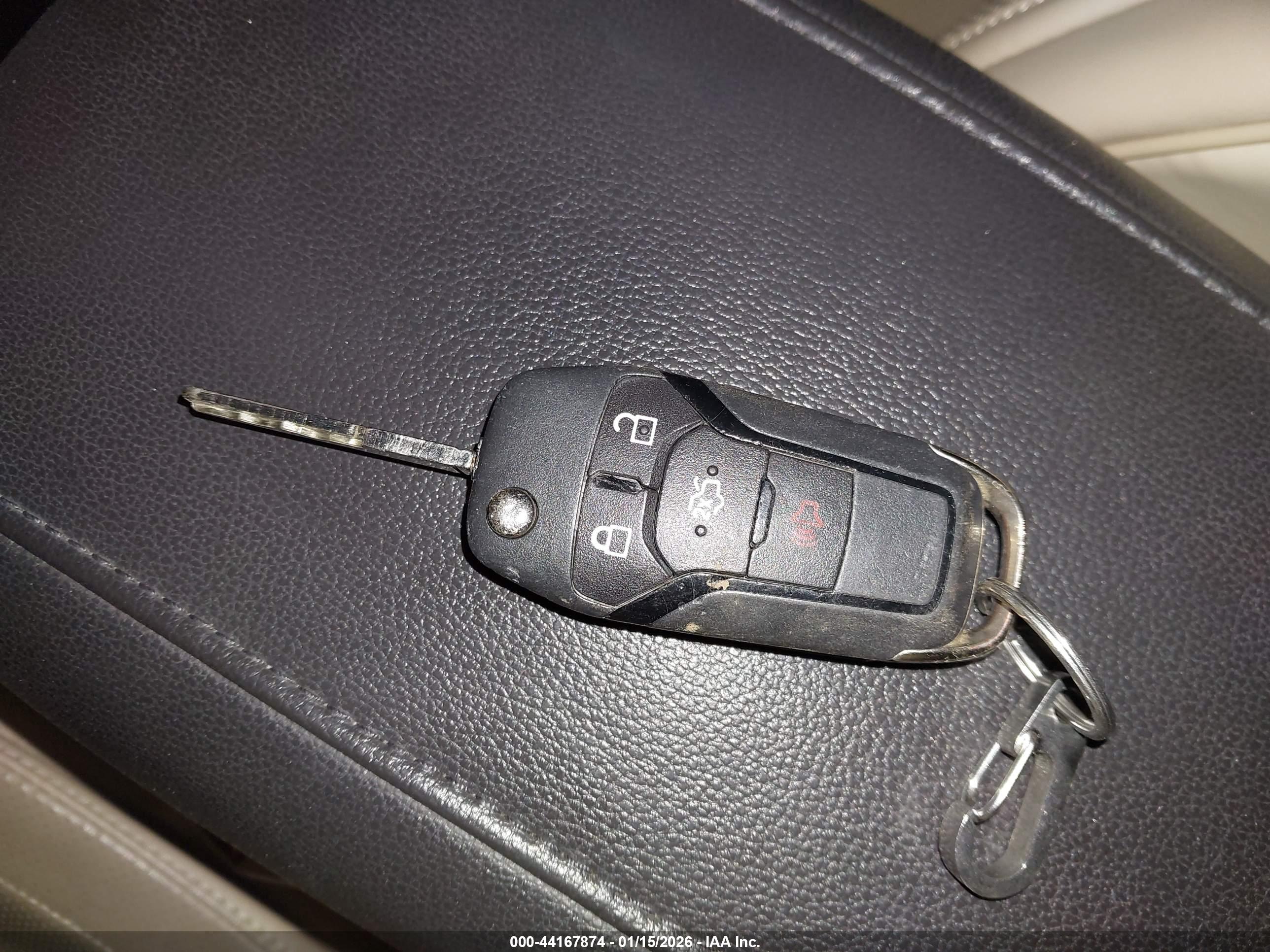 FORD FUSION image 11