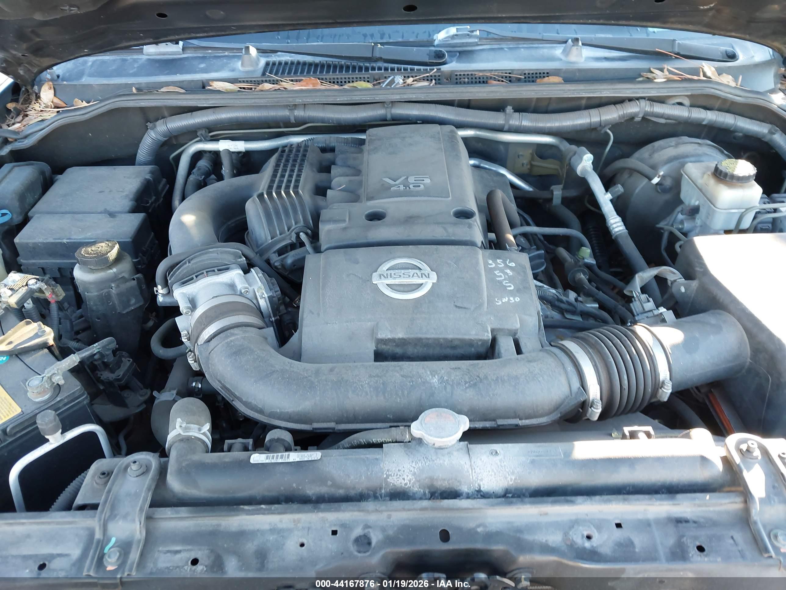 NISSAN FRONTIER image 10