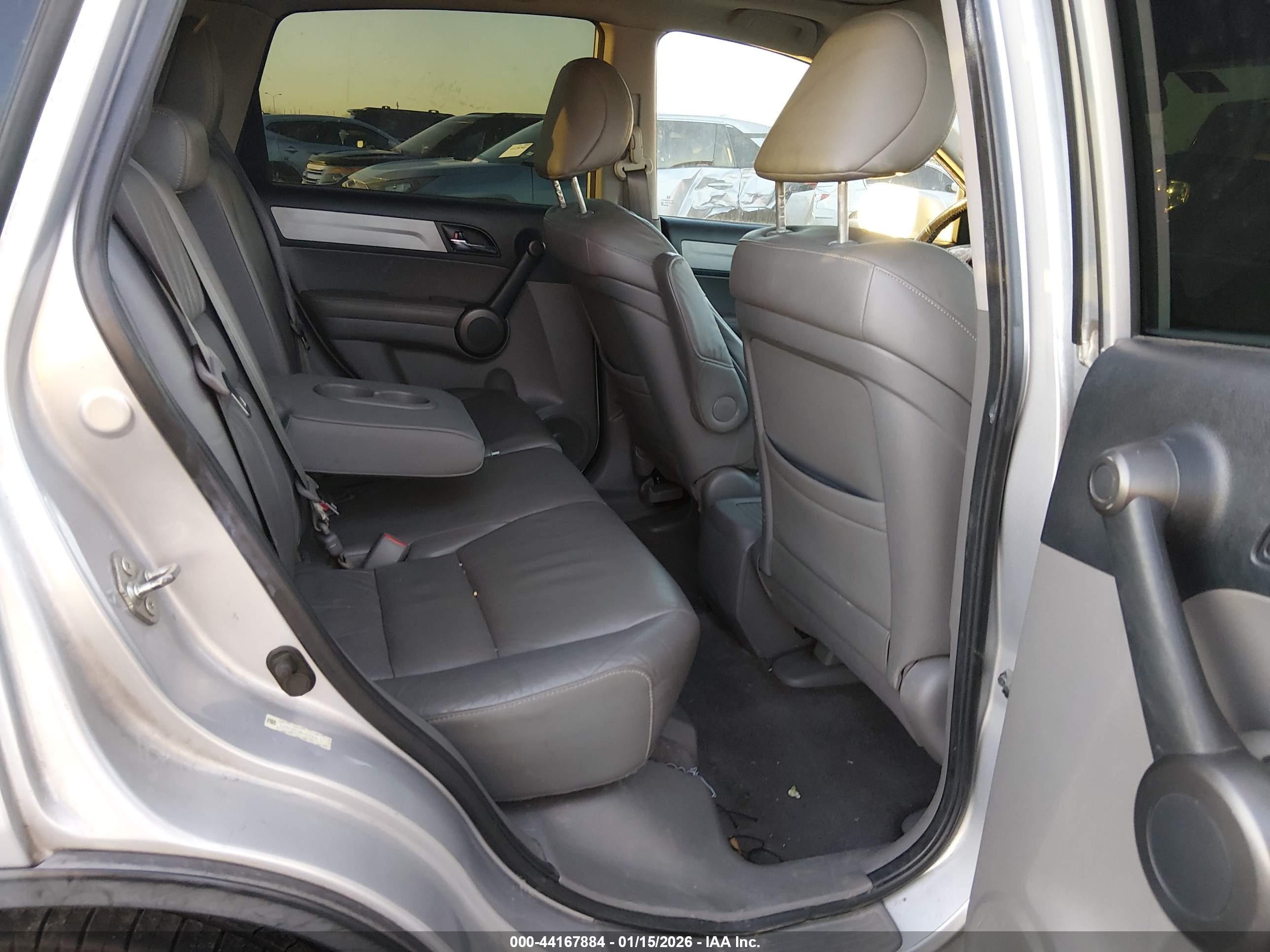 HONDA CR-V image 8