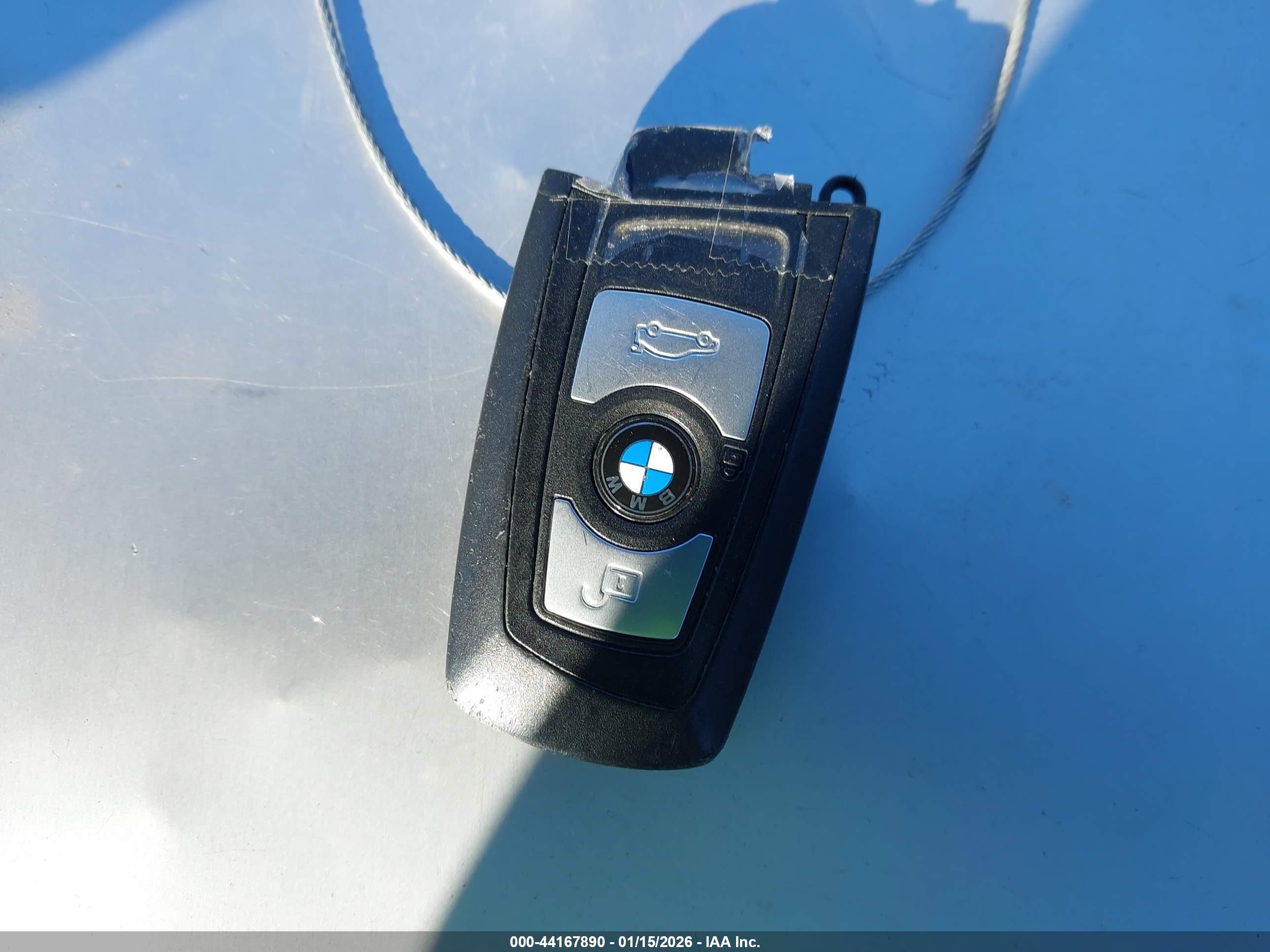 BMW 328I image 11