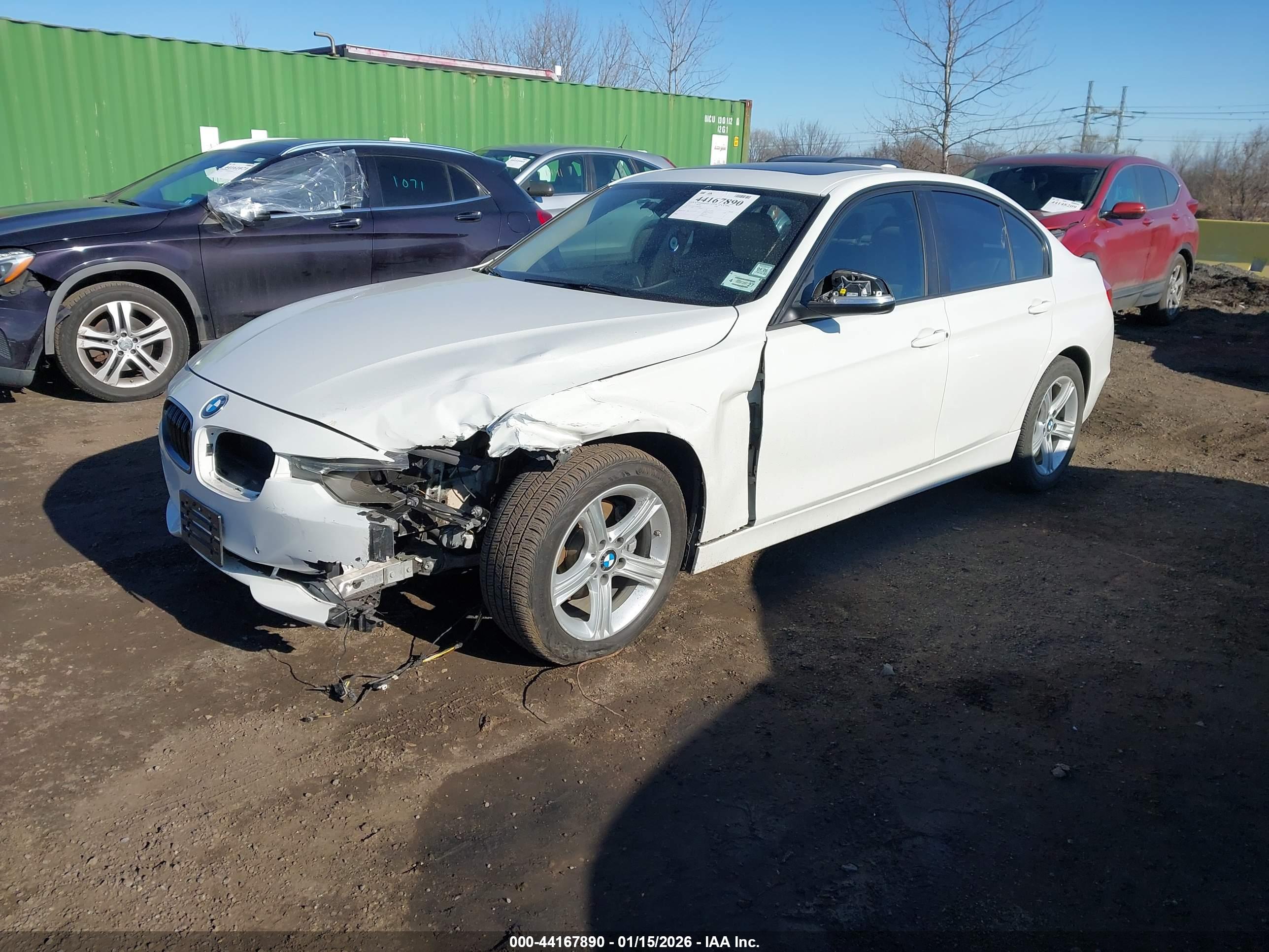 BMW 328I image 2