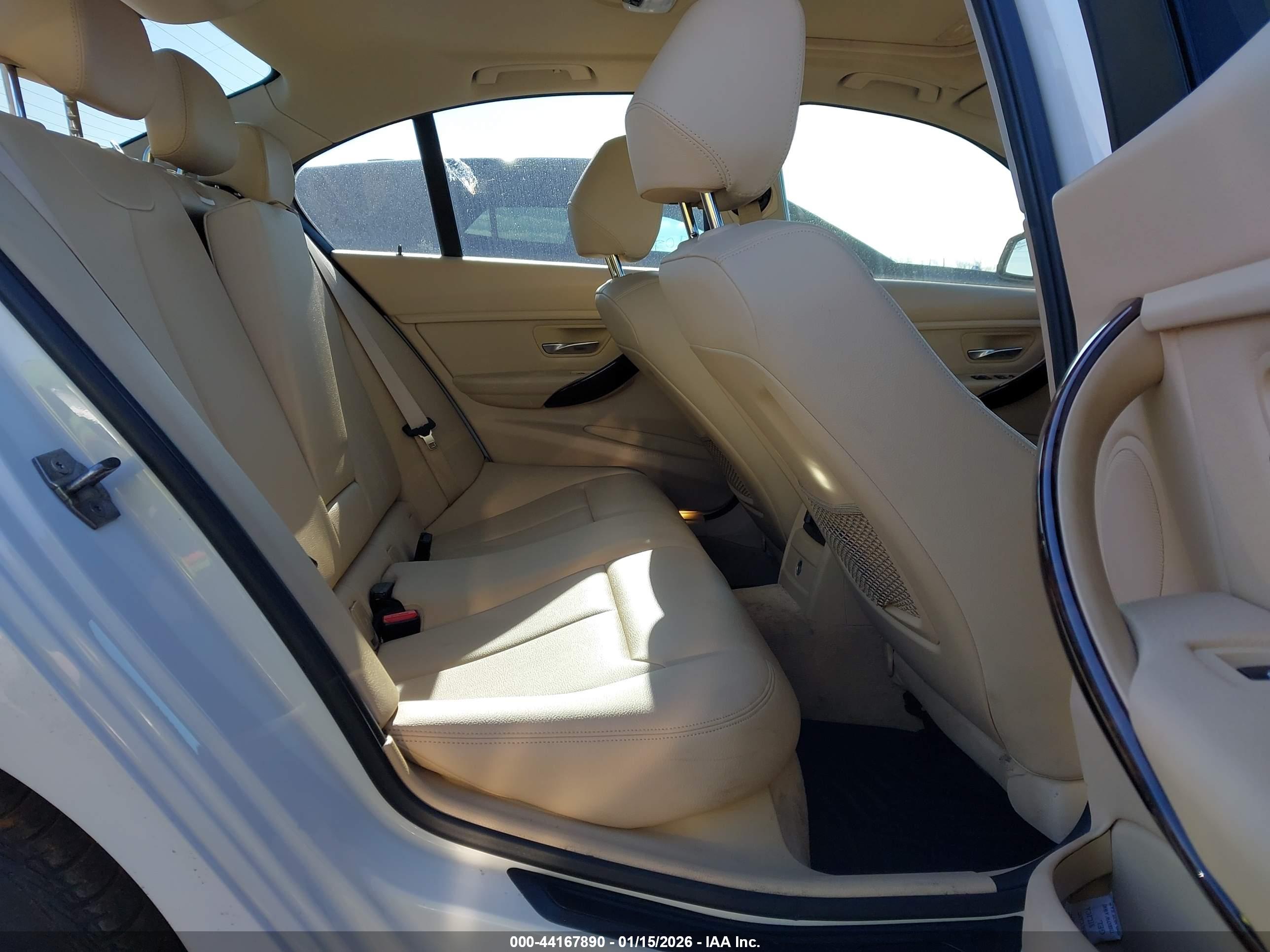 BMW 328I image 8