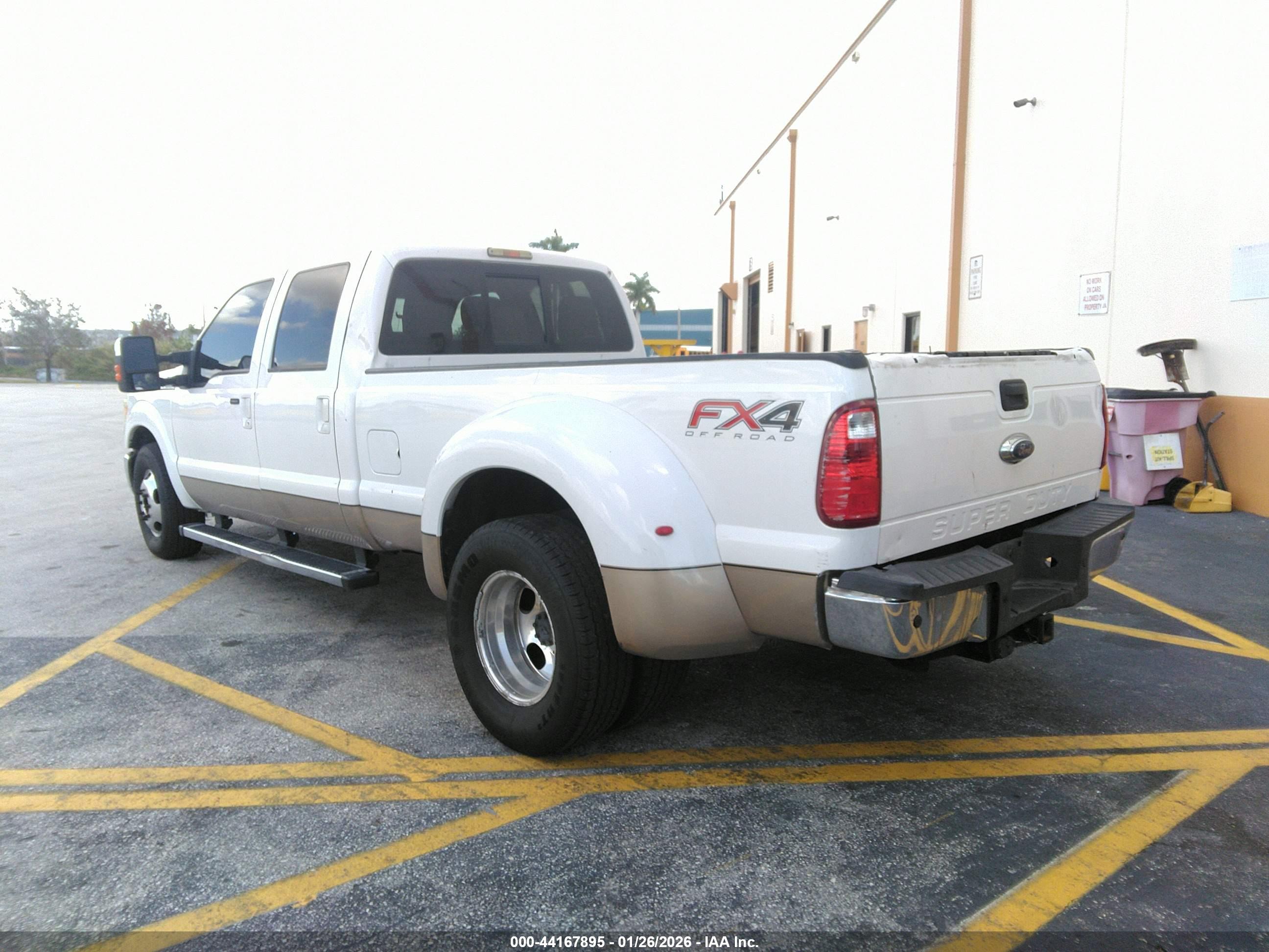FORD F-350 image 3