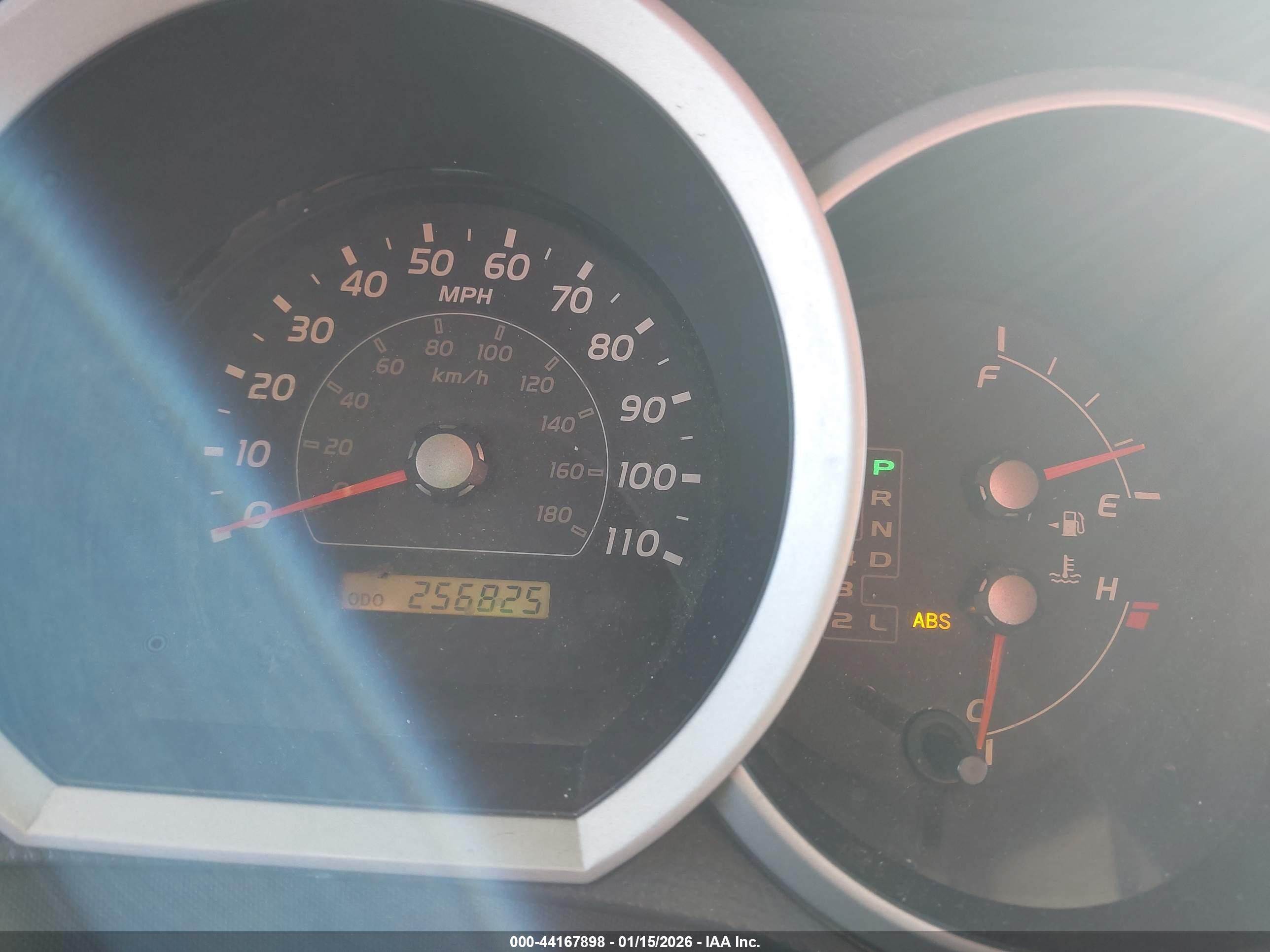 TOYOTA 4RUNNER image 7