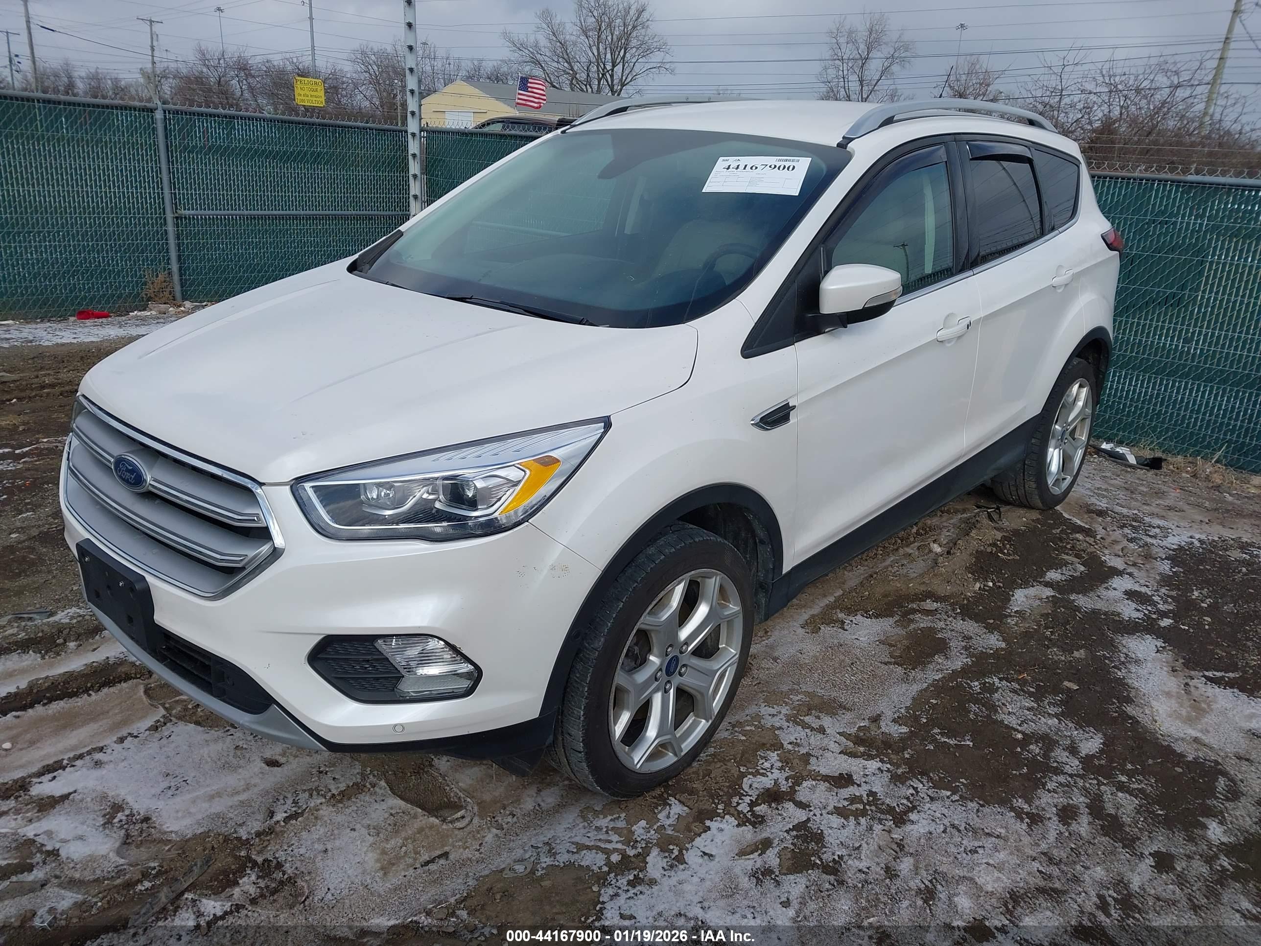 FORD ESCAPE image 2