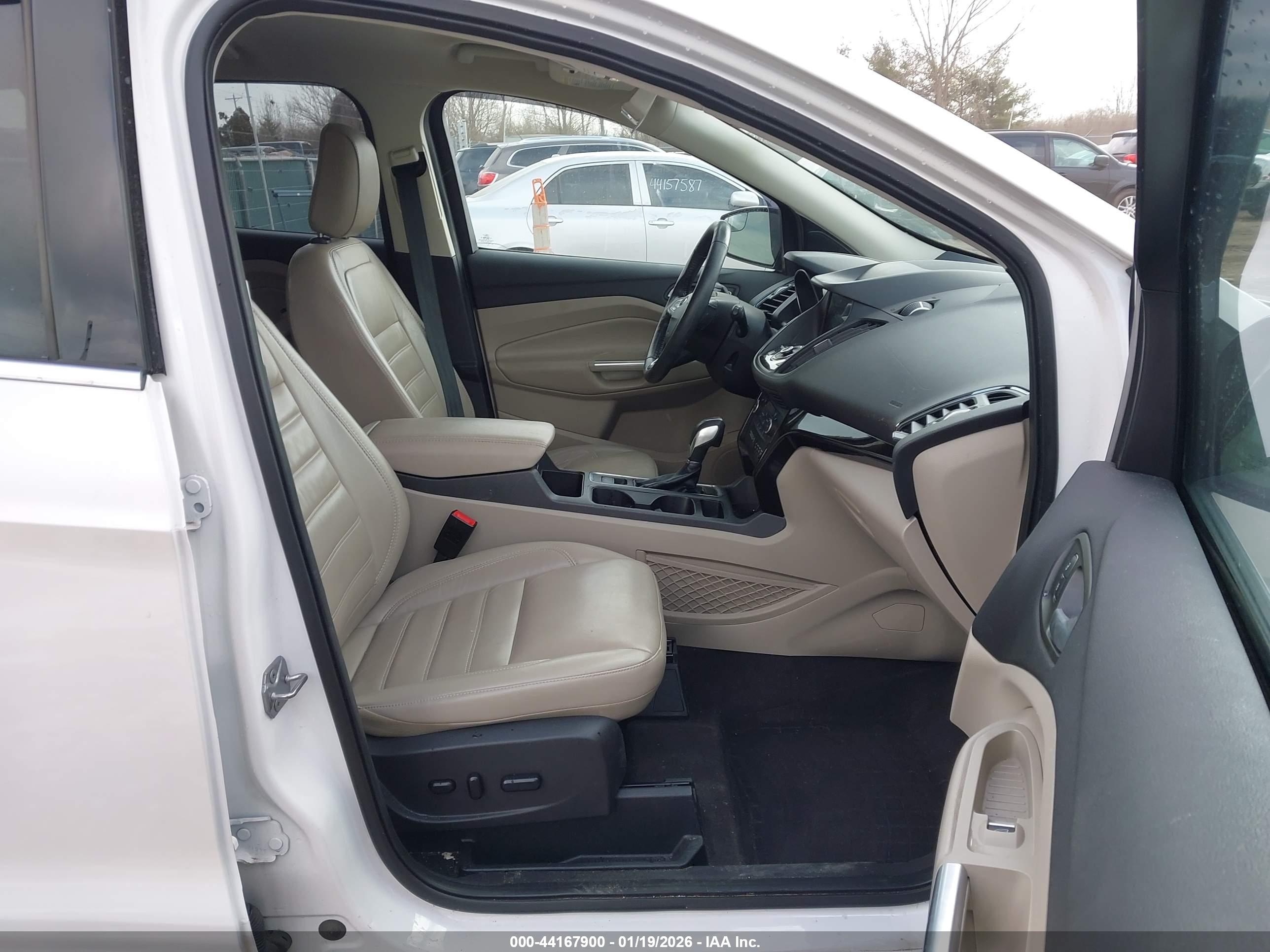 FORD ESCAPE image 5