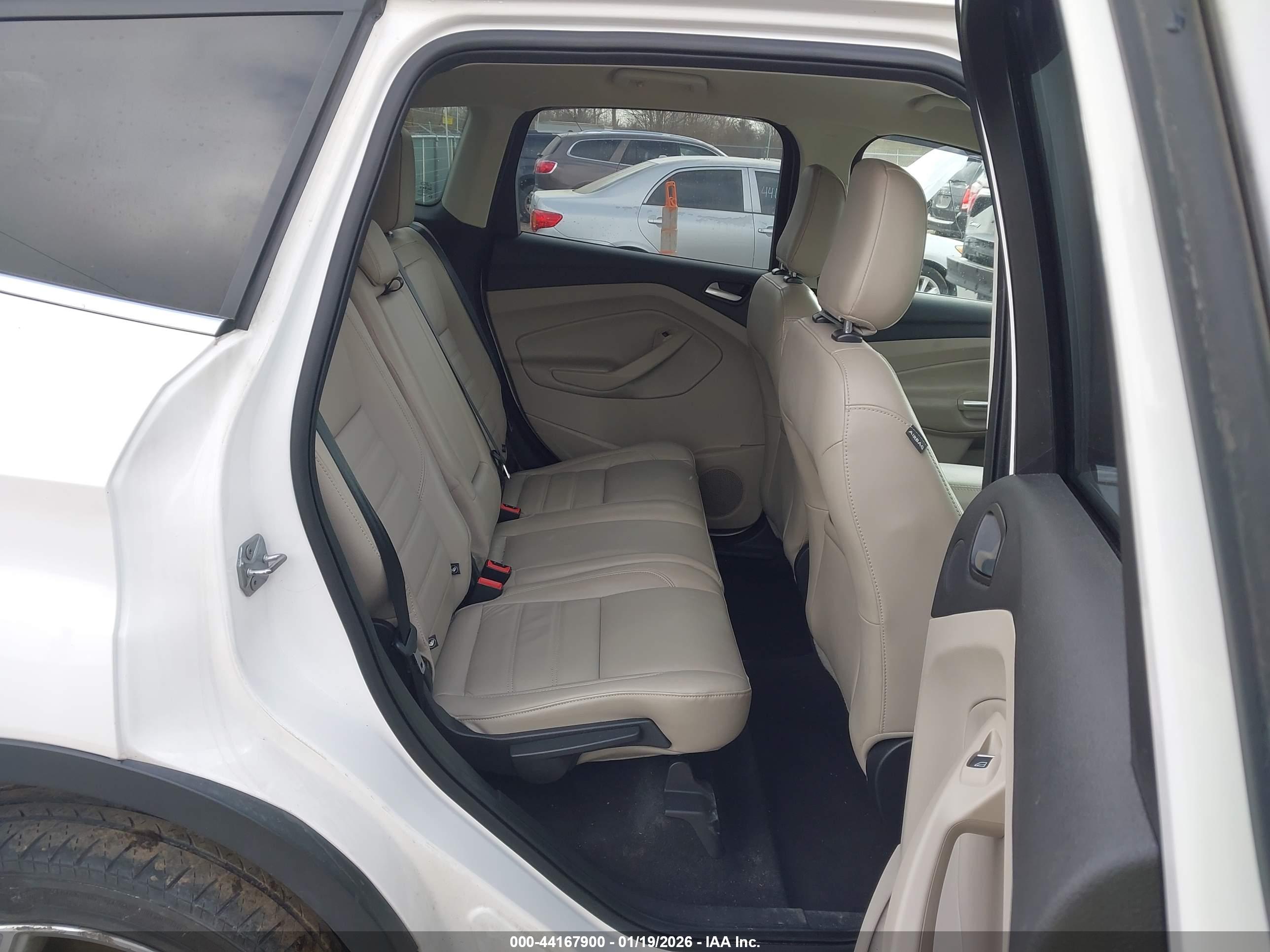 FORD ESCAPE image 8