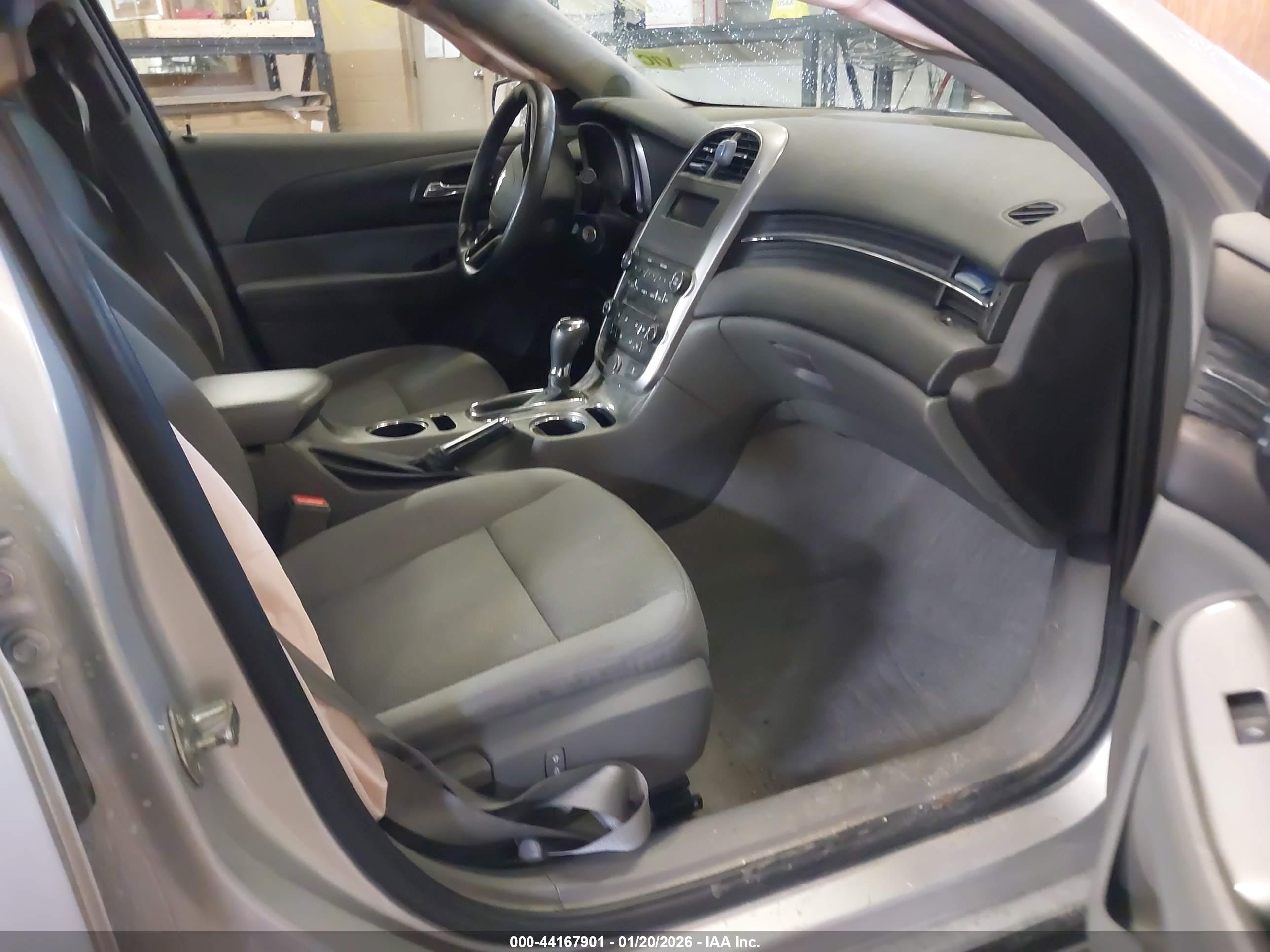 CHEVROLET MALIBU image 5