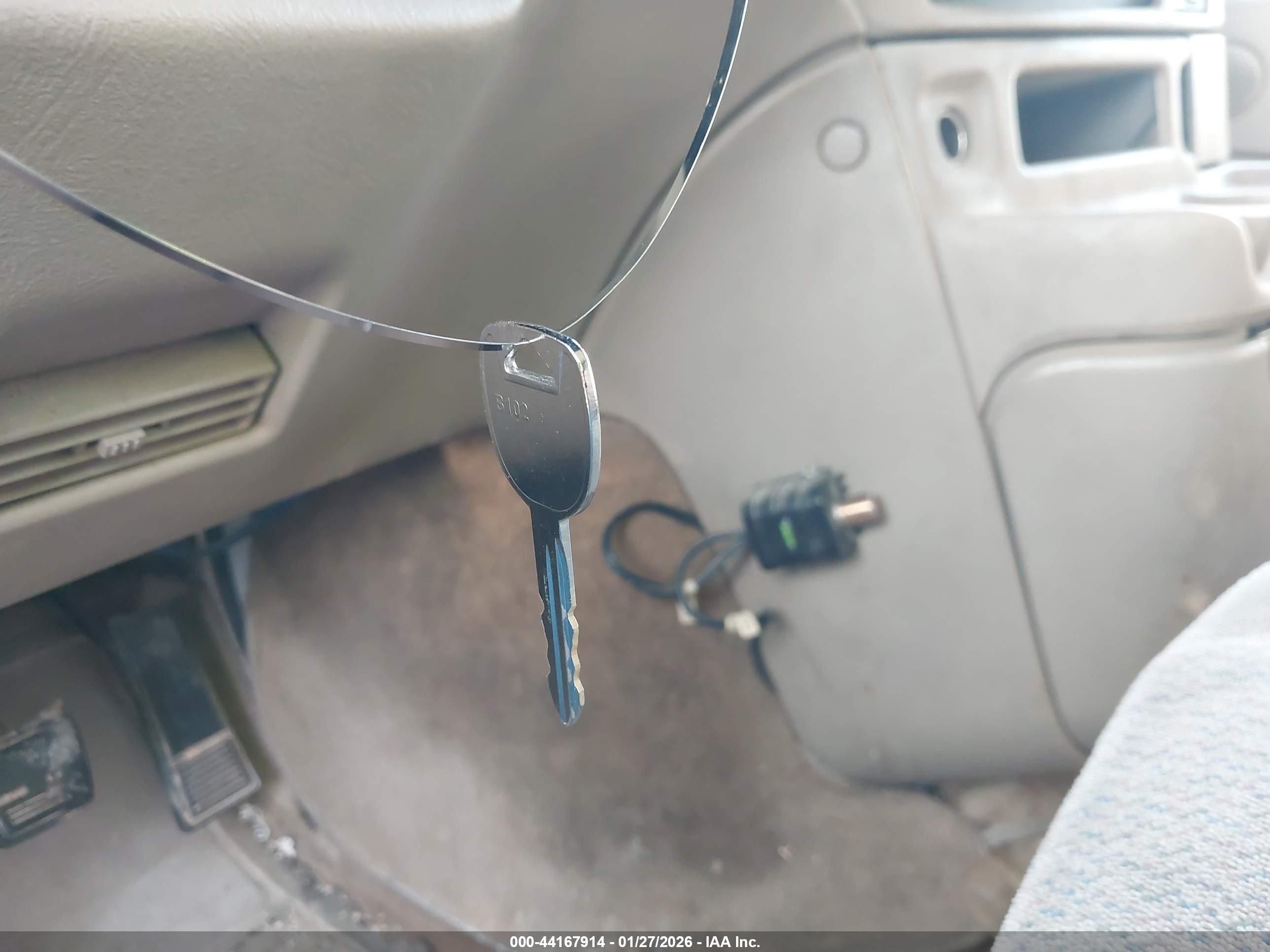 CHEVROLET ASTRO image 11