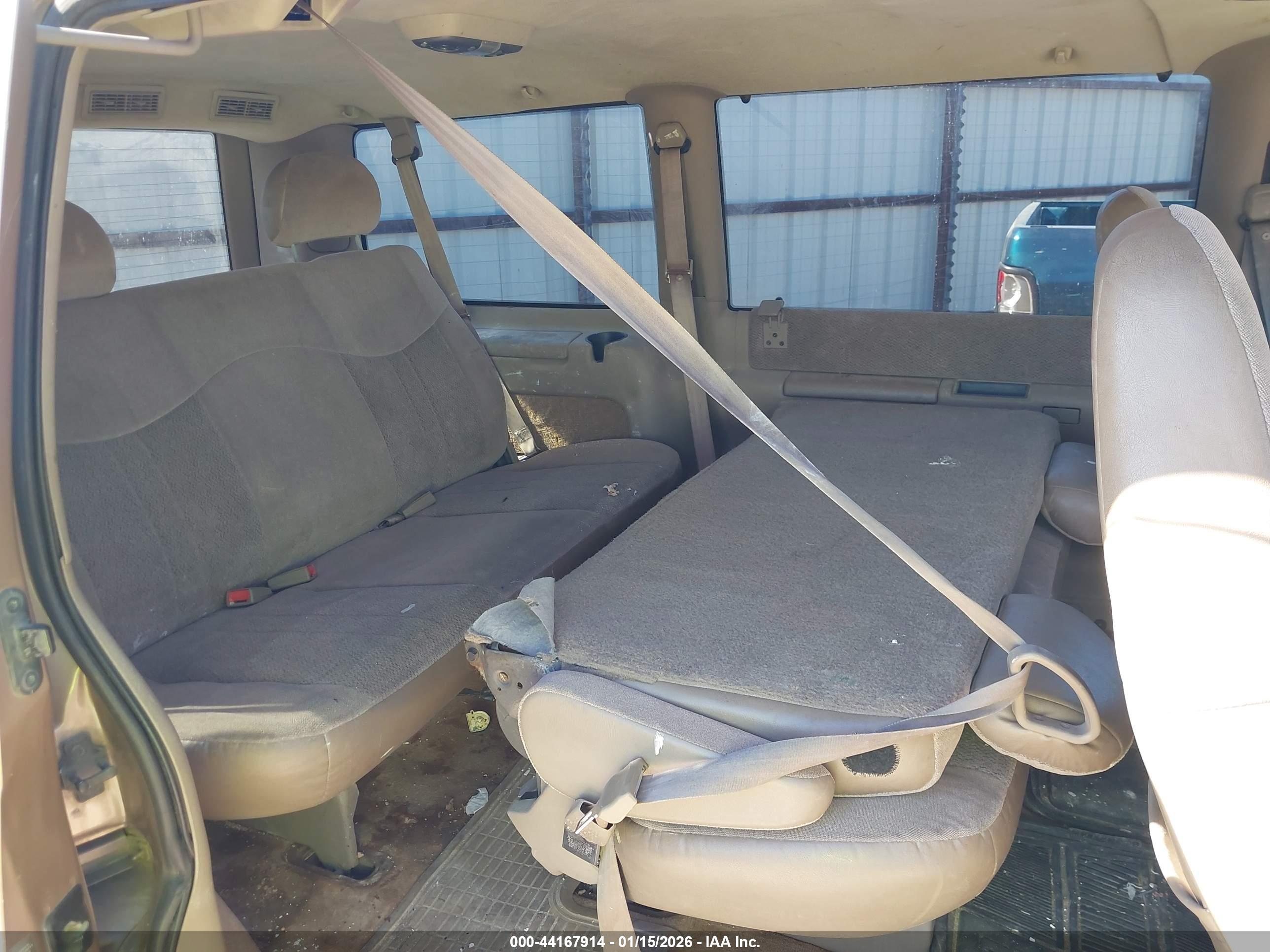 CHEVROLET ASTRO image 8