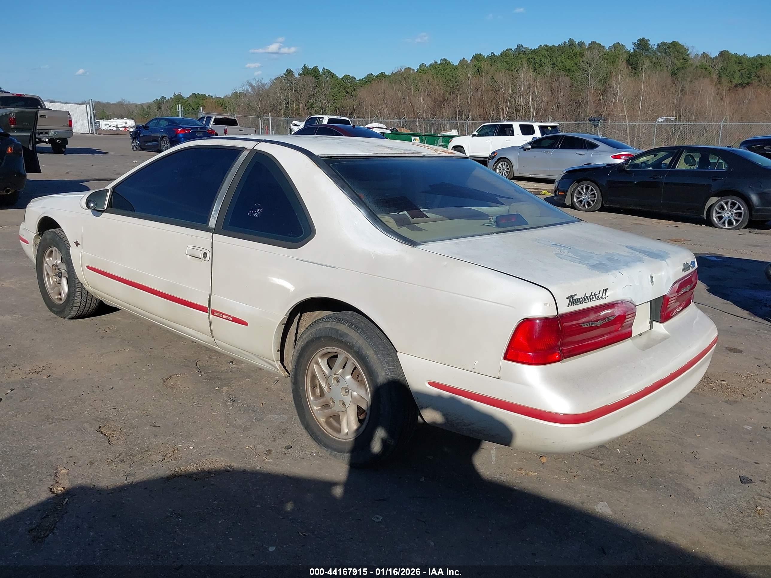 FORD THUNDERBIRD image 3