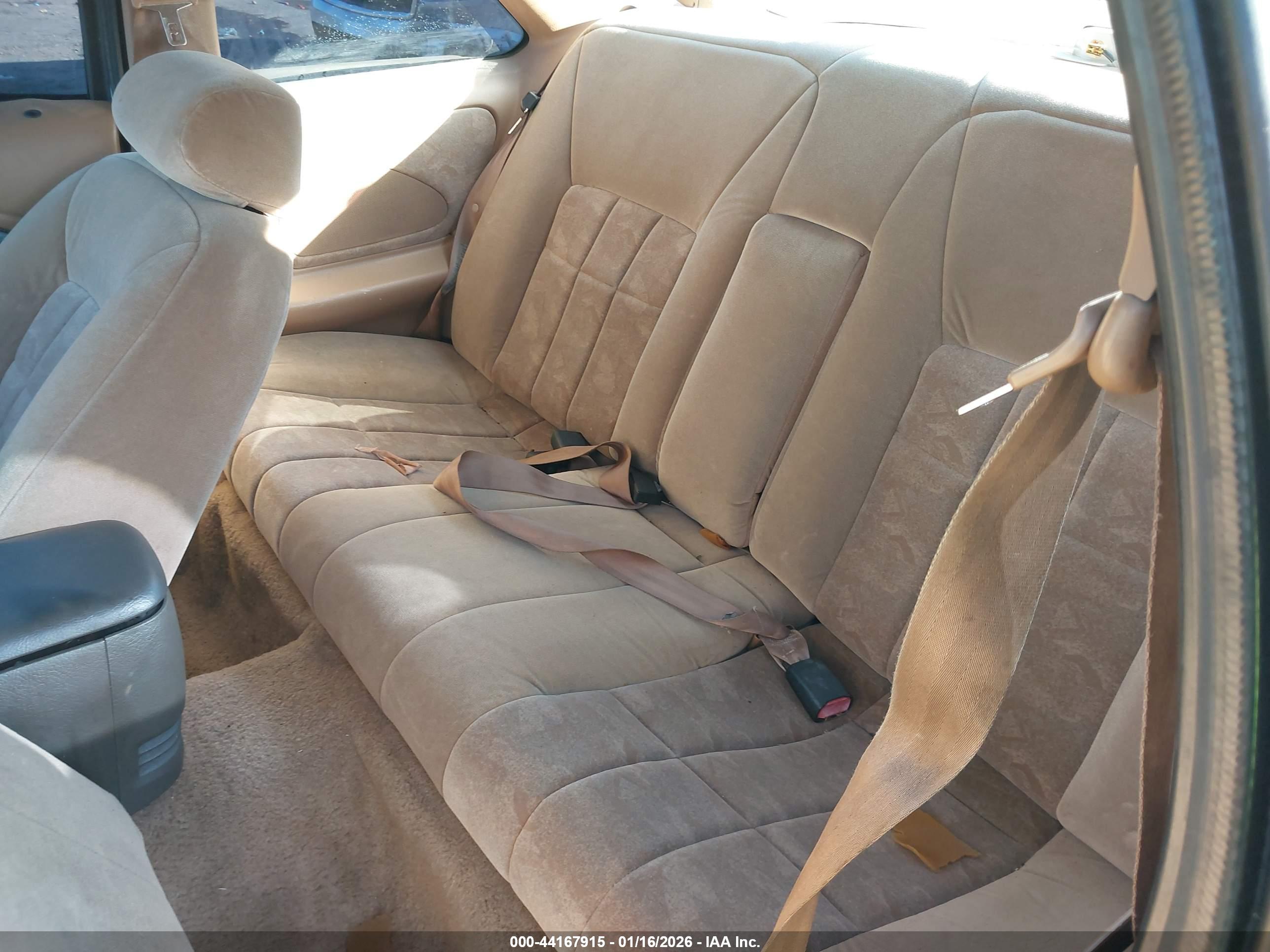FORD THUNDERBIRD image 8