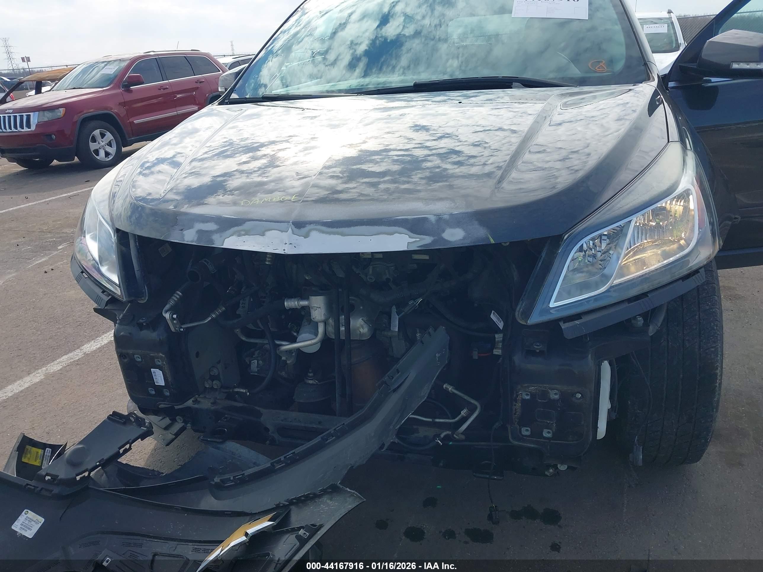 CHEVROLET TRAVERSE image 6