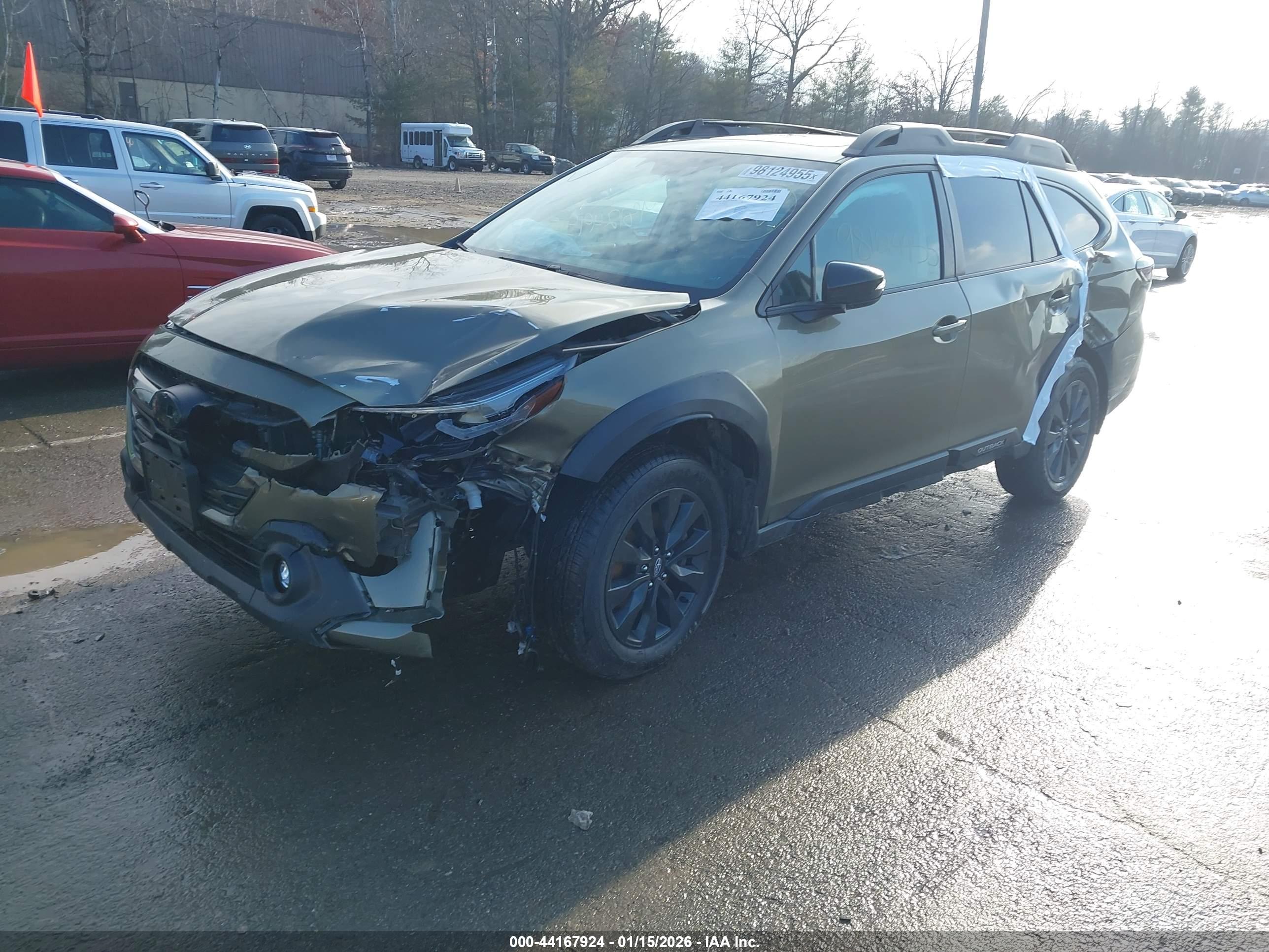 SUBARU OUTBACK image 2