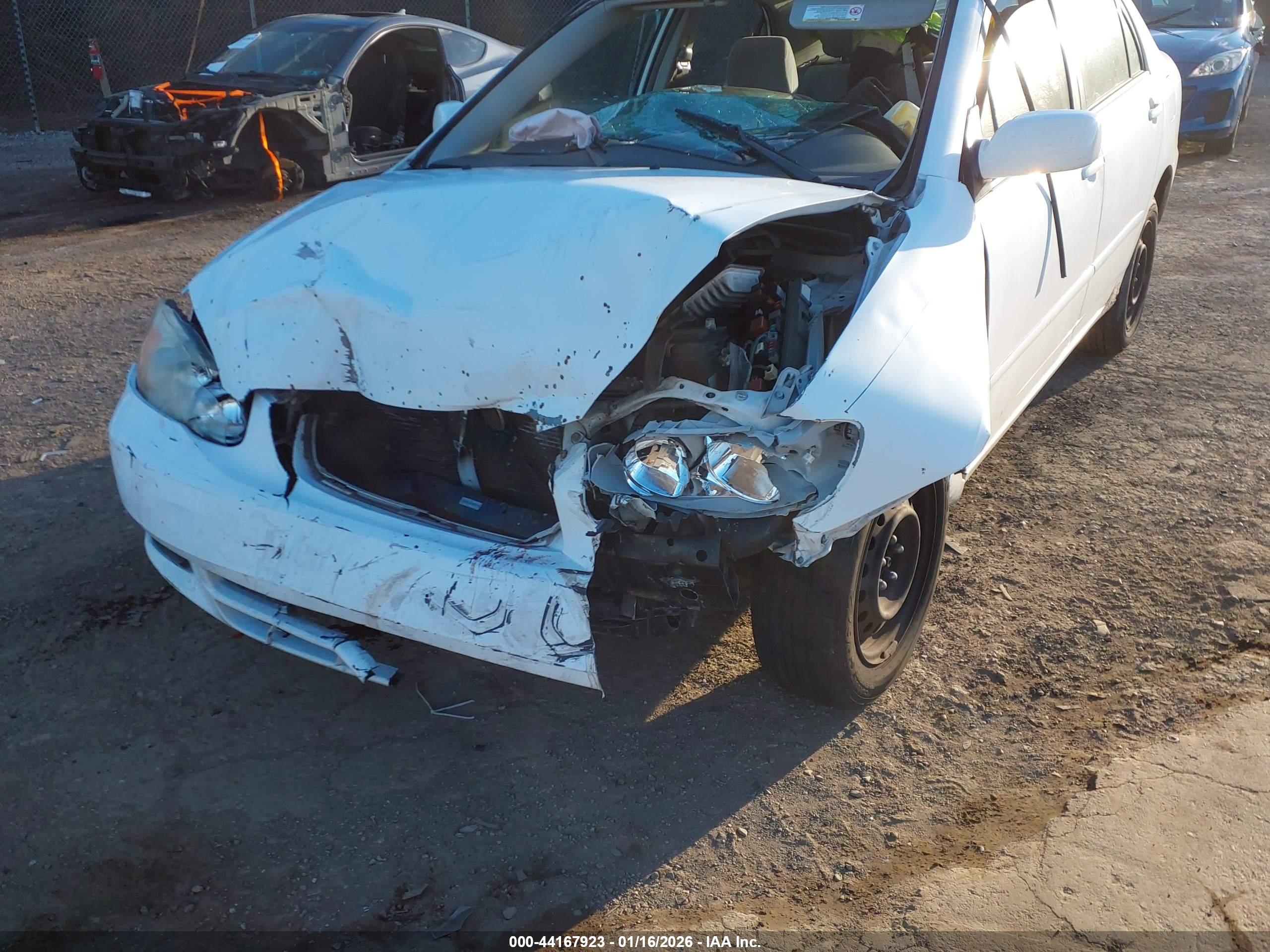 TOYOTA COROLLA image 6
