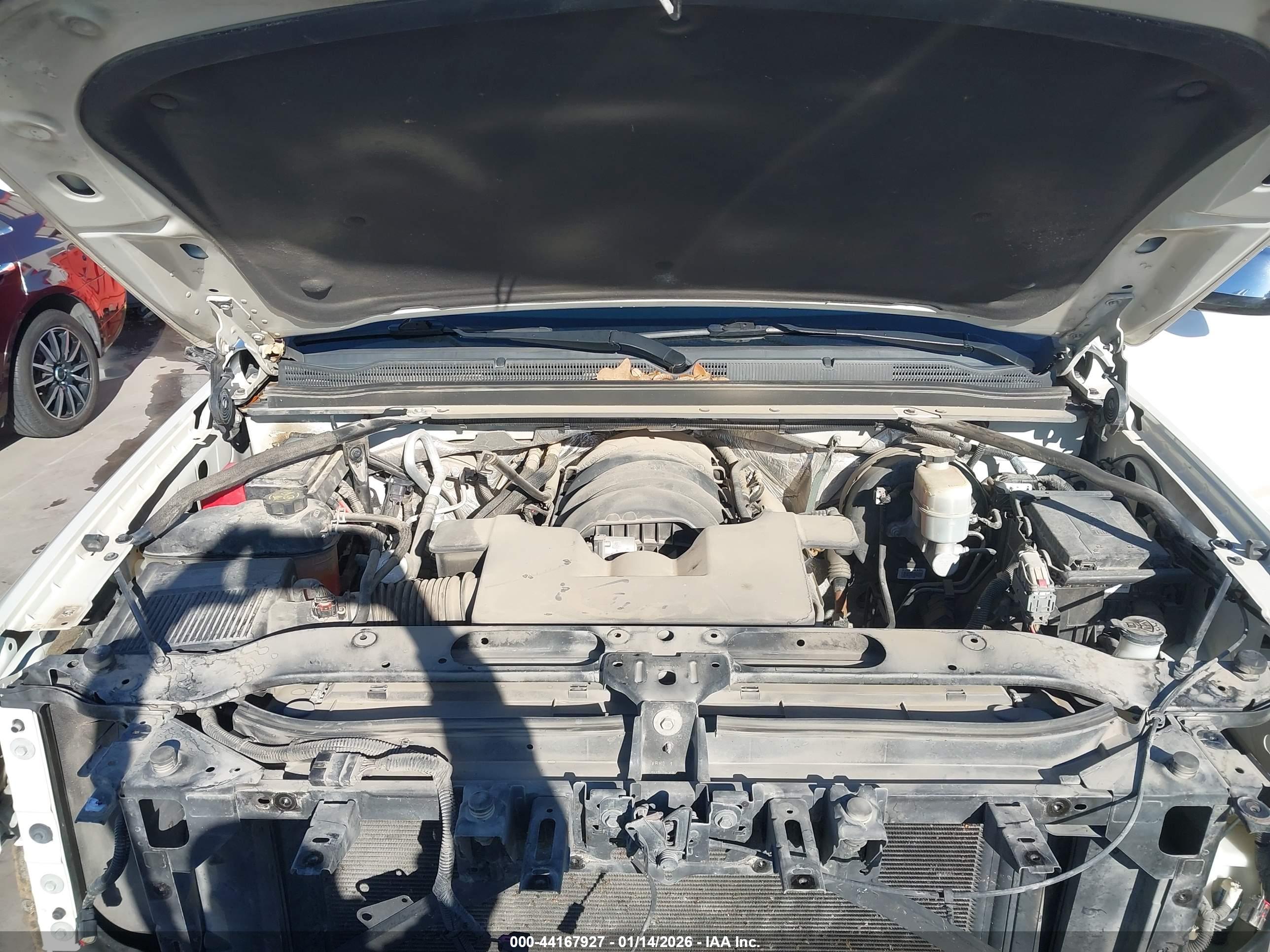 CHEVROLET SUBURBAN image 10