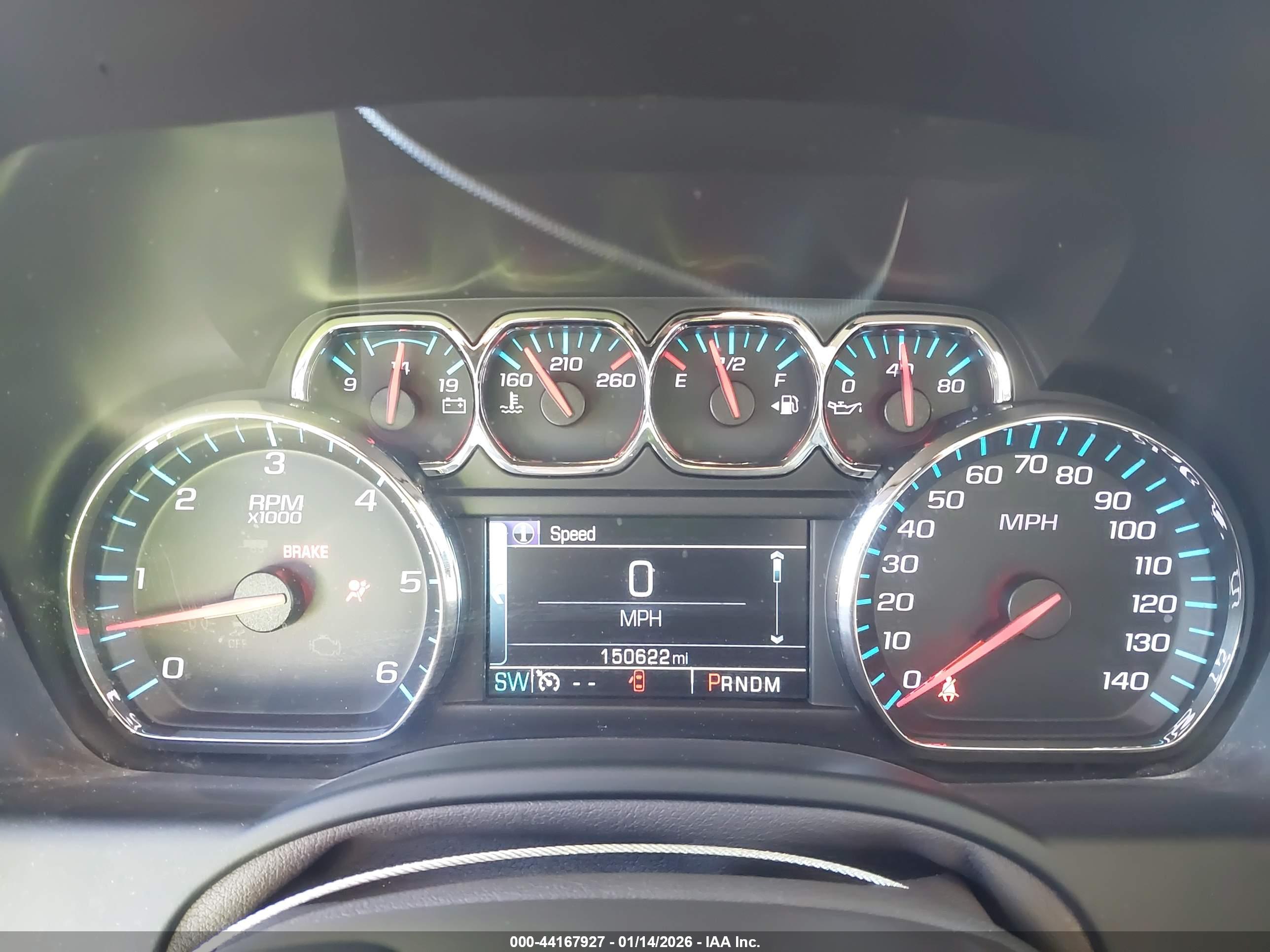 CHEVROLET SUBURBAN image 7