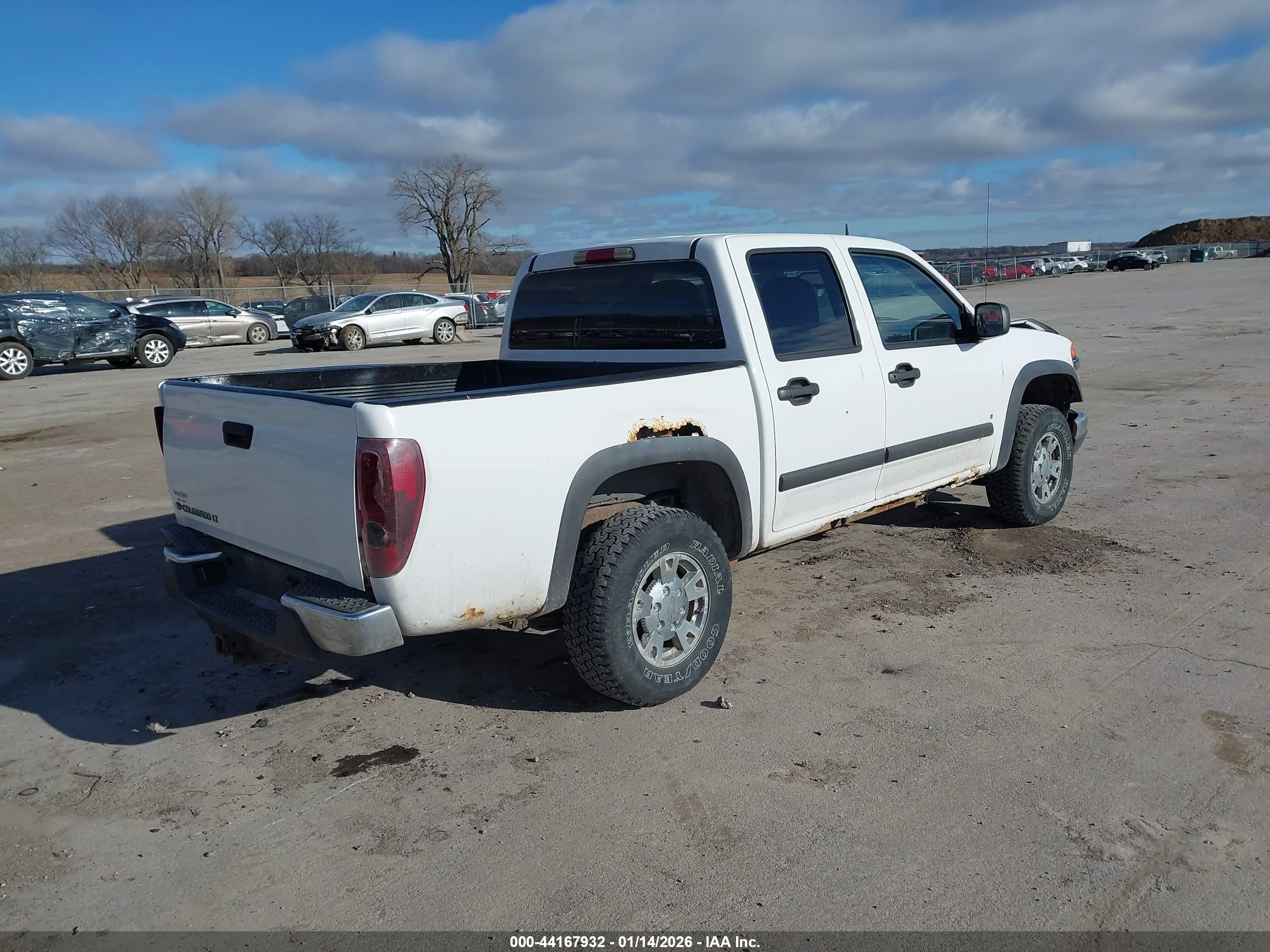 CHEVROLET COLORADO image 4