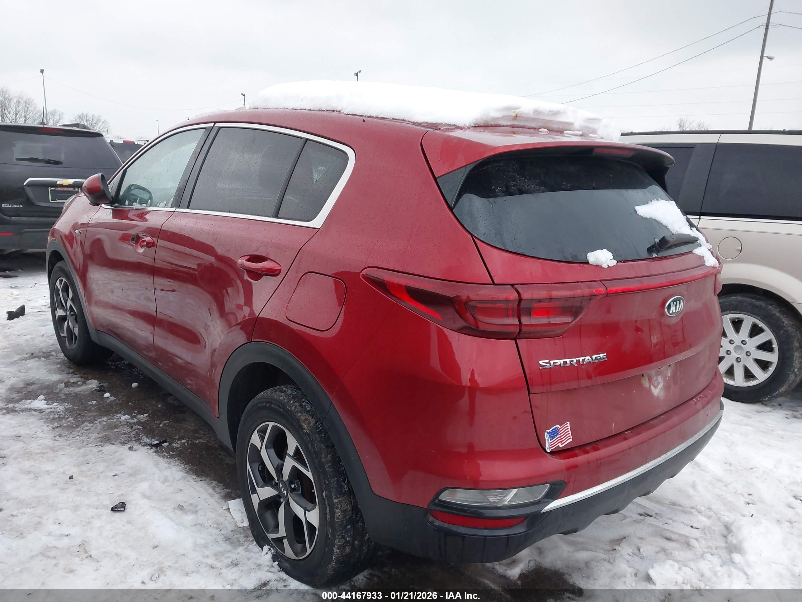 KIA SPORTAGE image 3