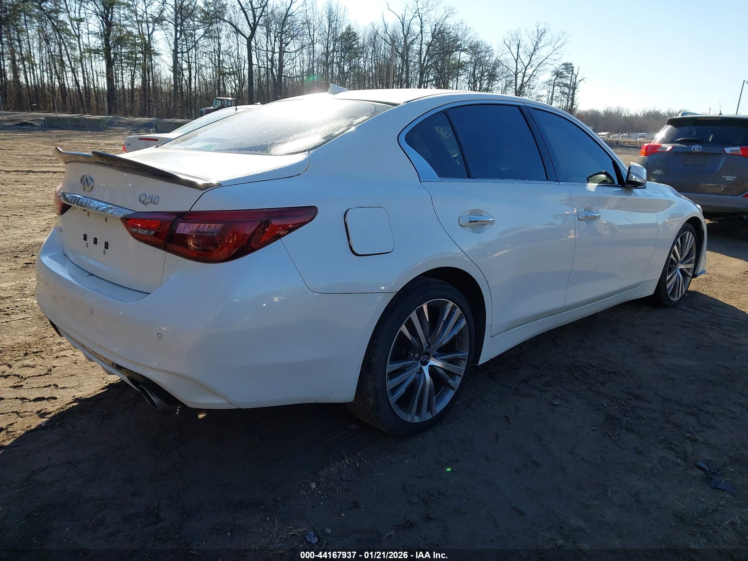 INFINITI Q50 image 4