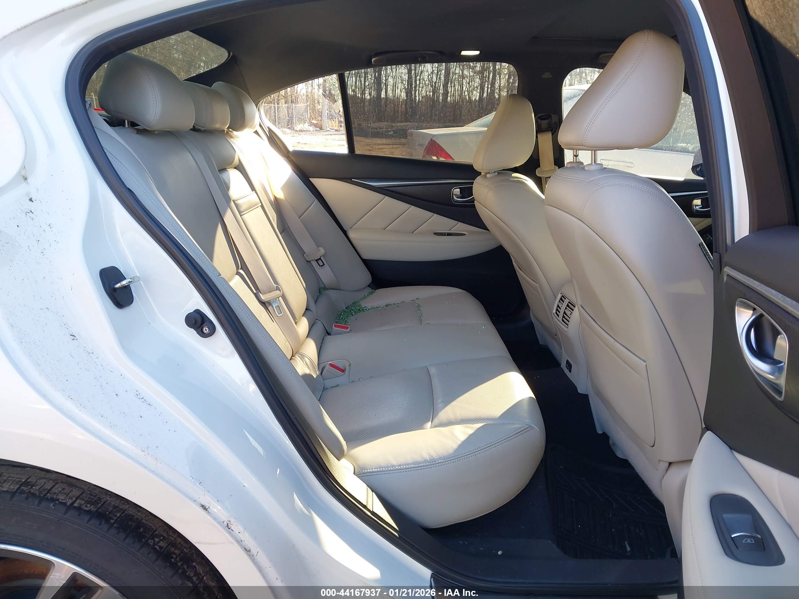 INFINITI Q50 image 8