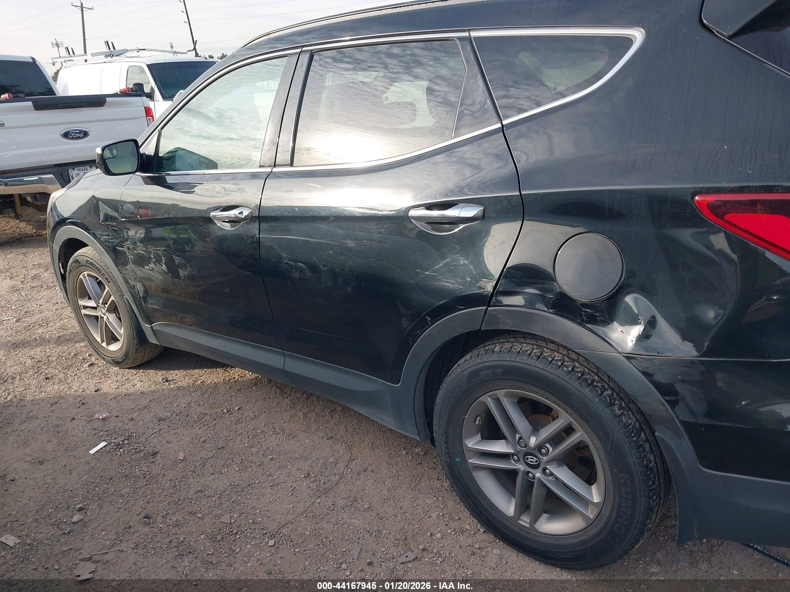 HYUNDAI SANTA image 6