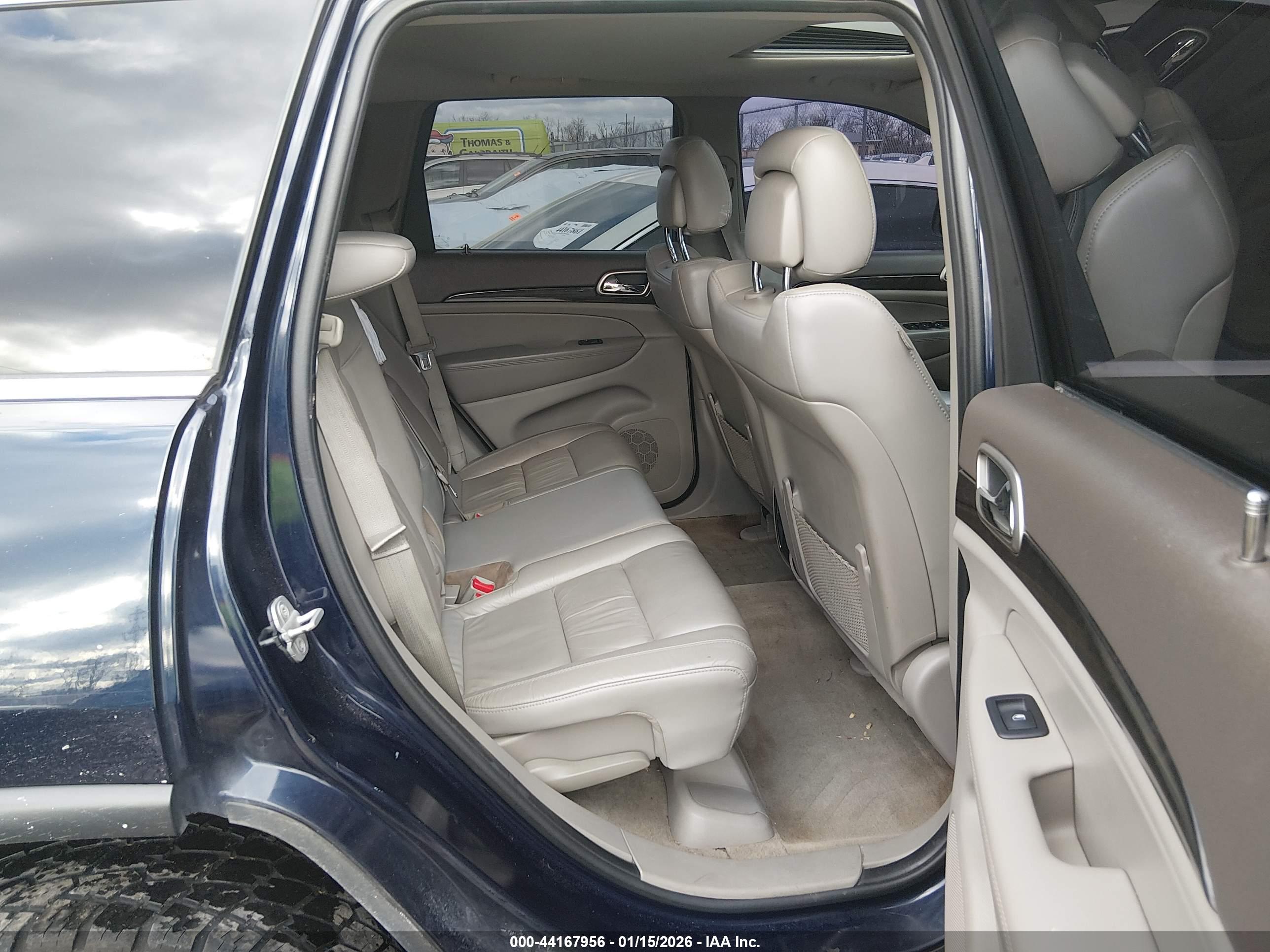 JEEP GRAND image 8