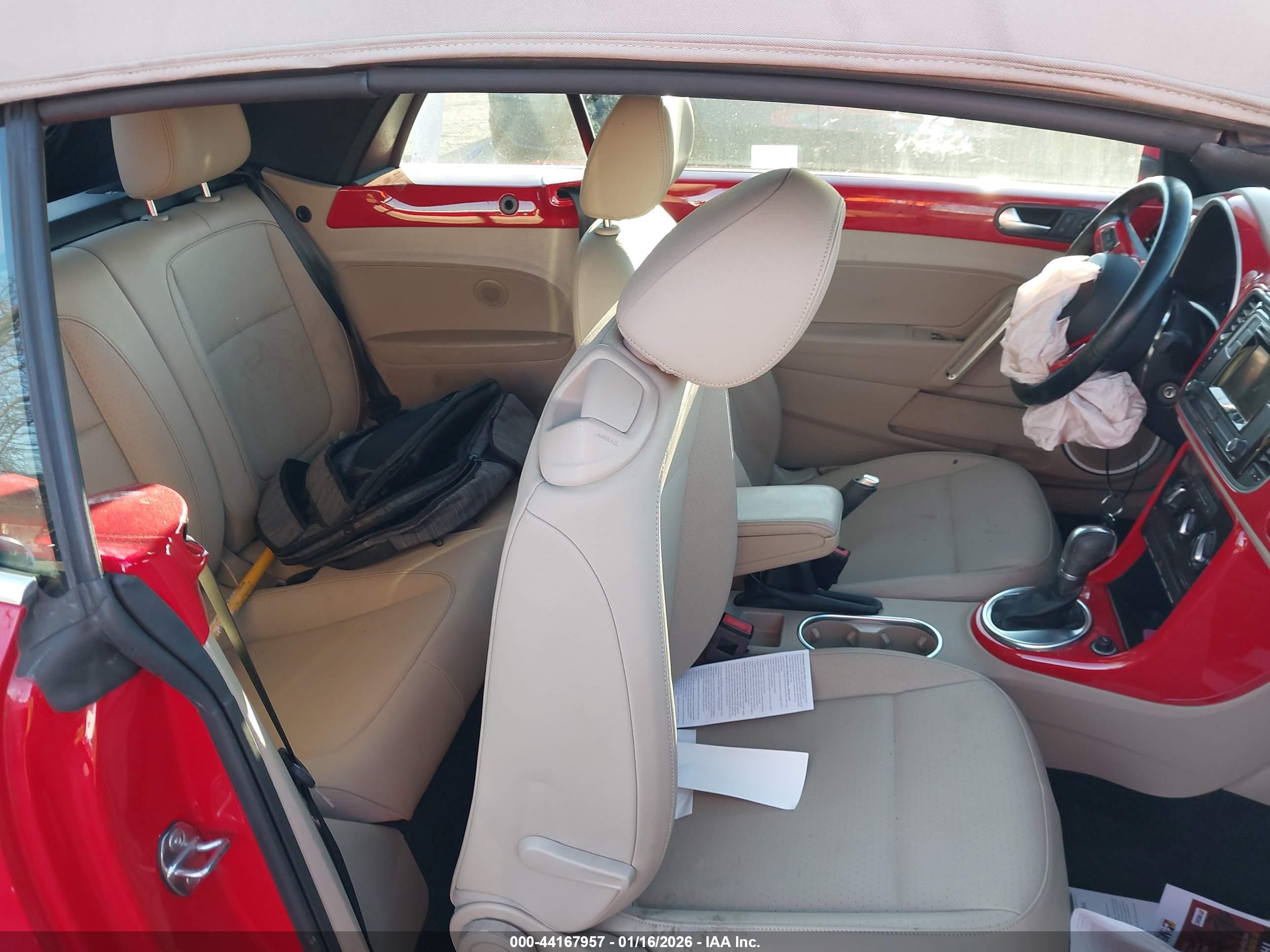 VOLKSWAGEN BEETLE image 8
