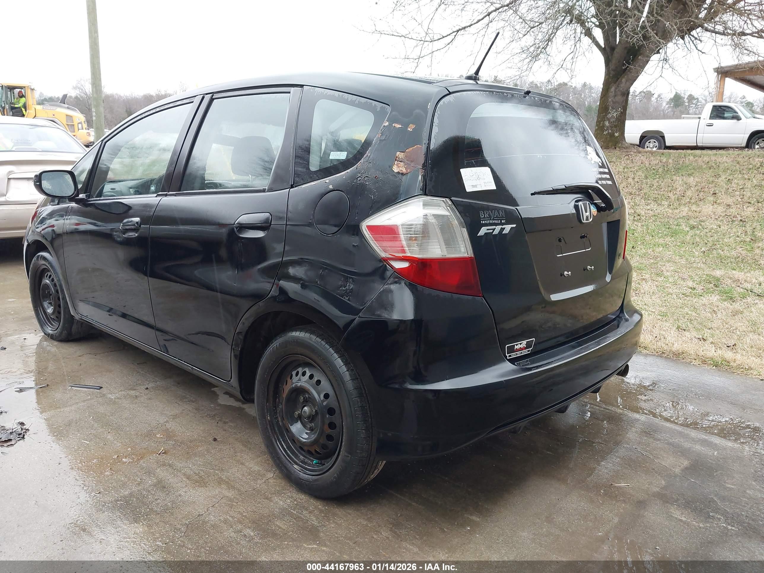 HONDA FIT image 3